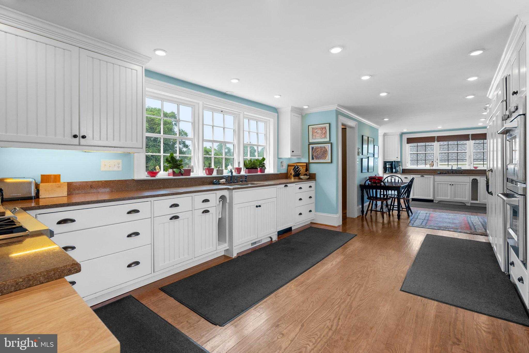 15407 Doctor Bowen Rd photo 17