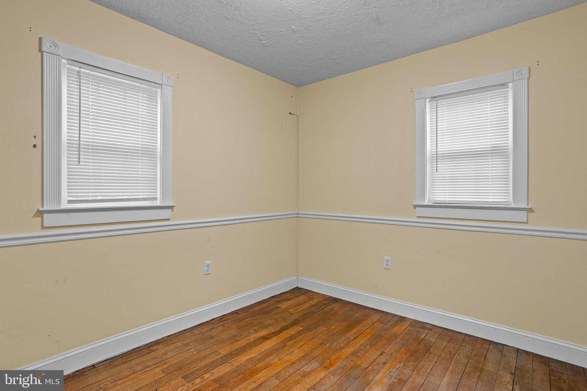 6028 Rixey Dr photo 13