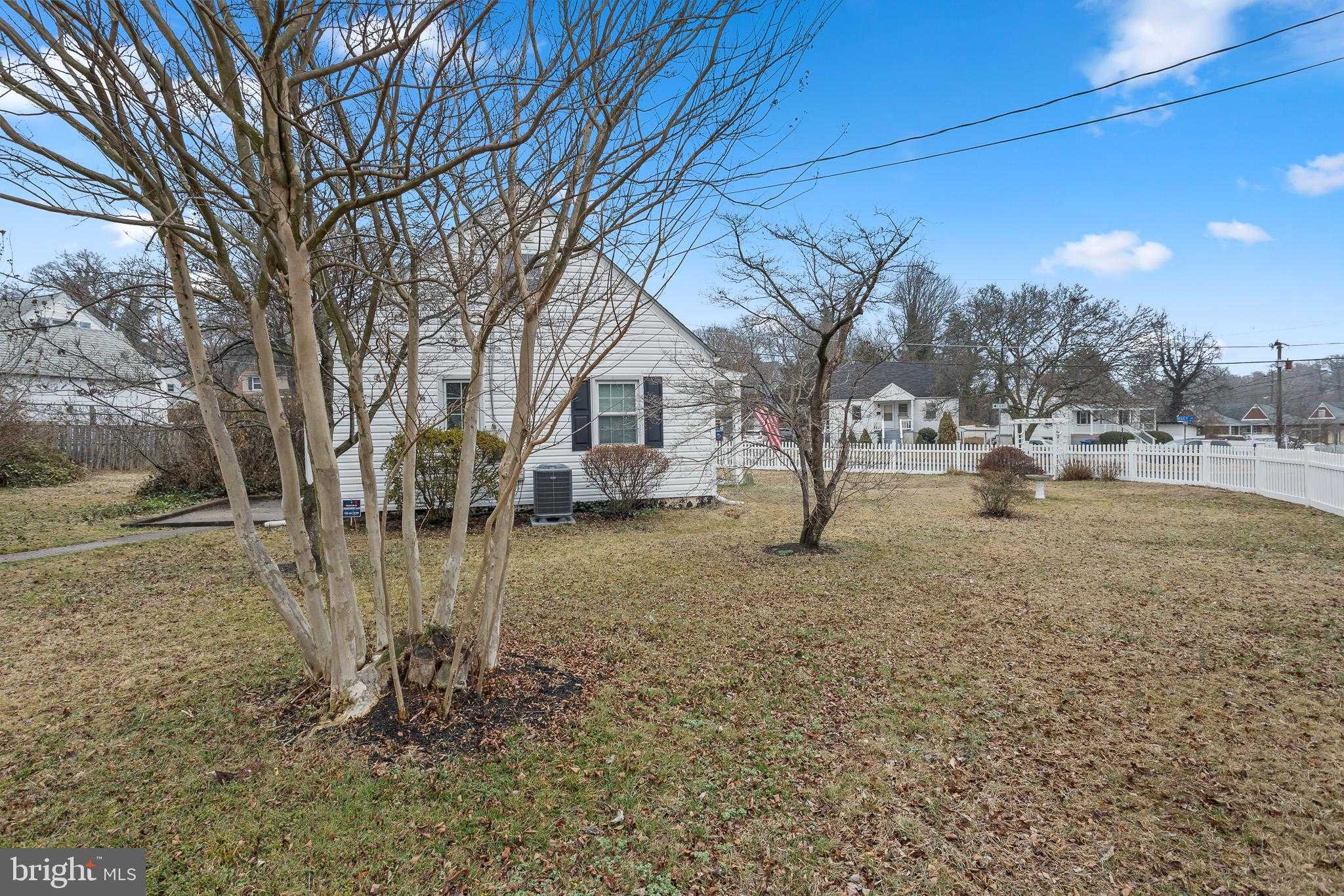 6028 Rixey Dr photo 25