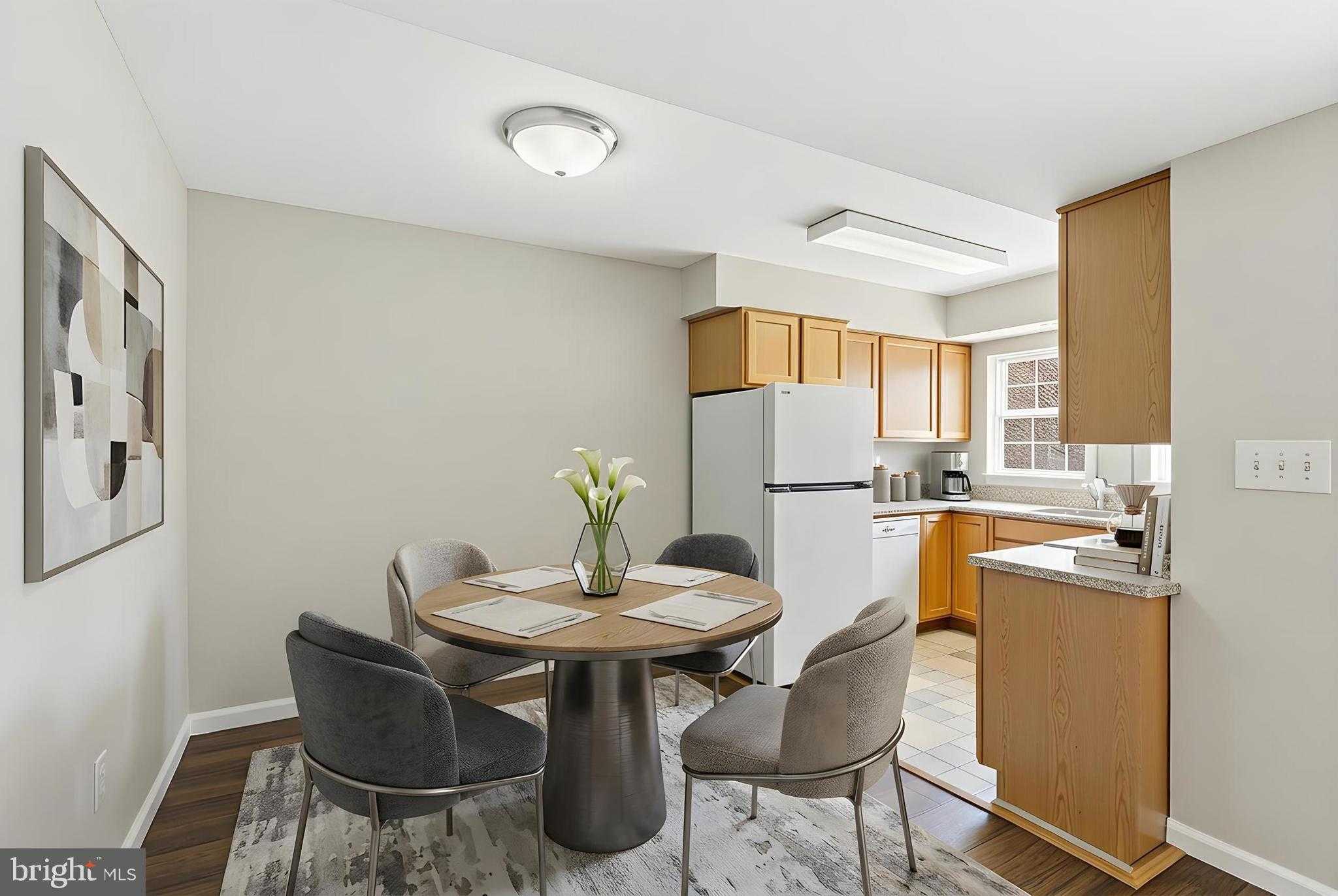 12219 Stevenson CT photo 6