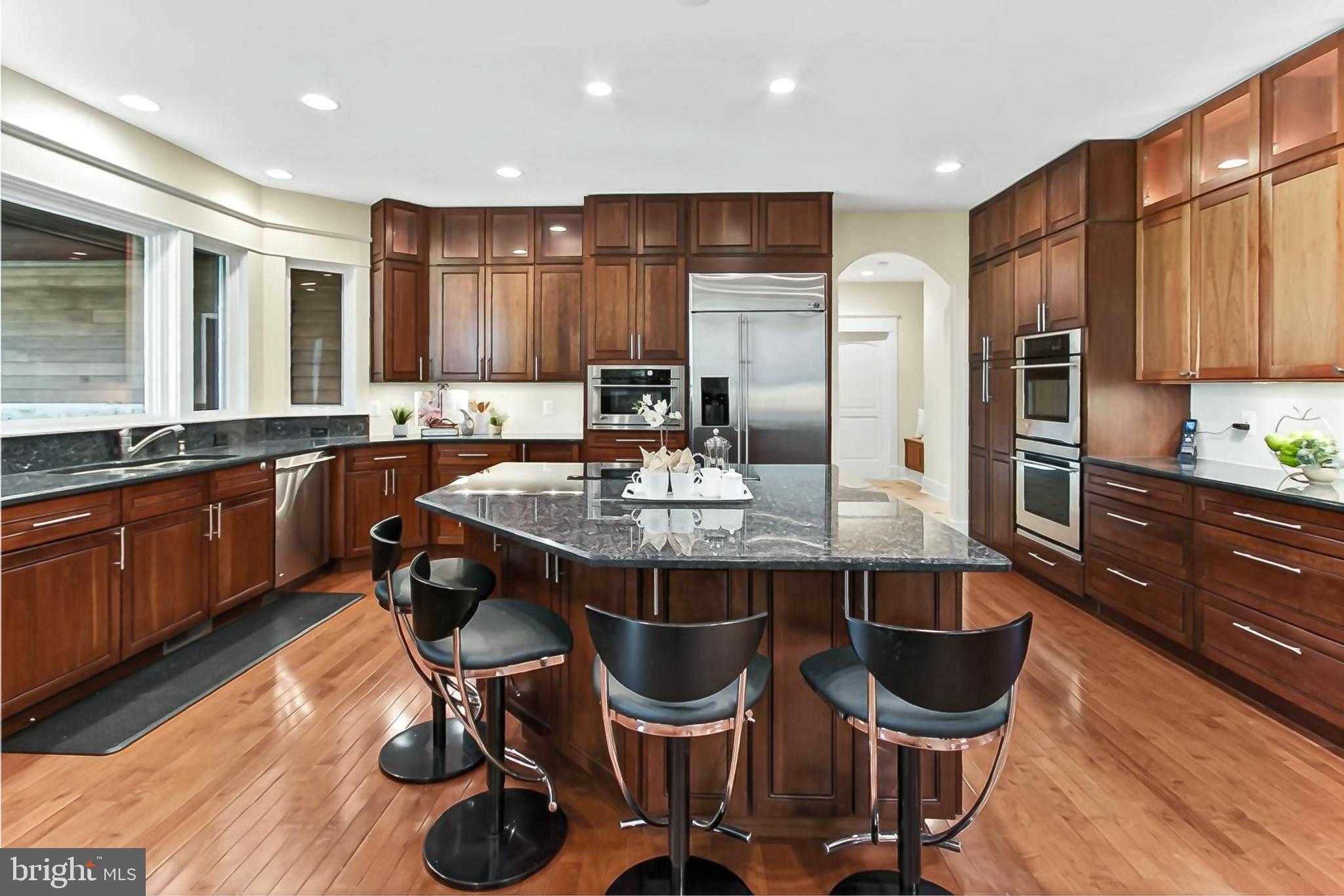 11568 Lilting Ln photo 18