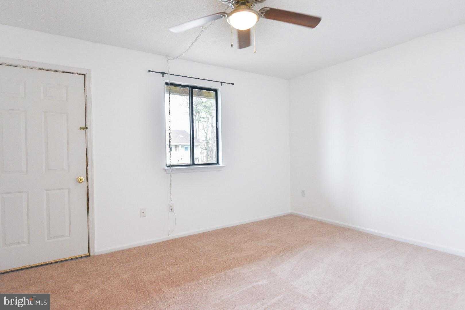 14300 Jarvis Ave photo 8