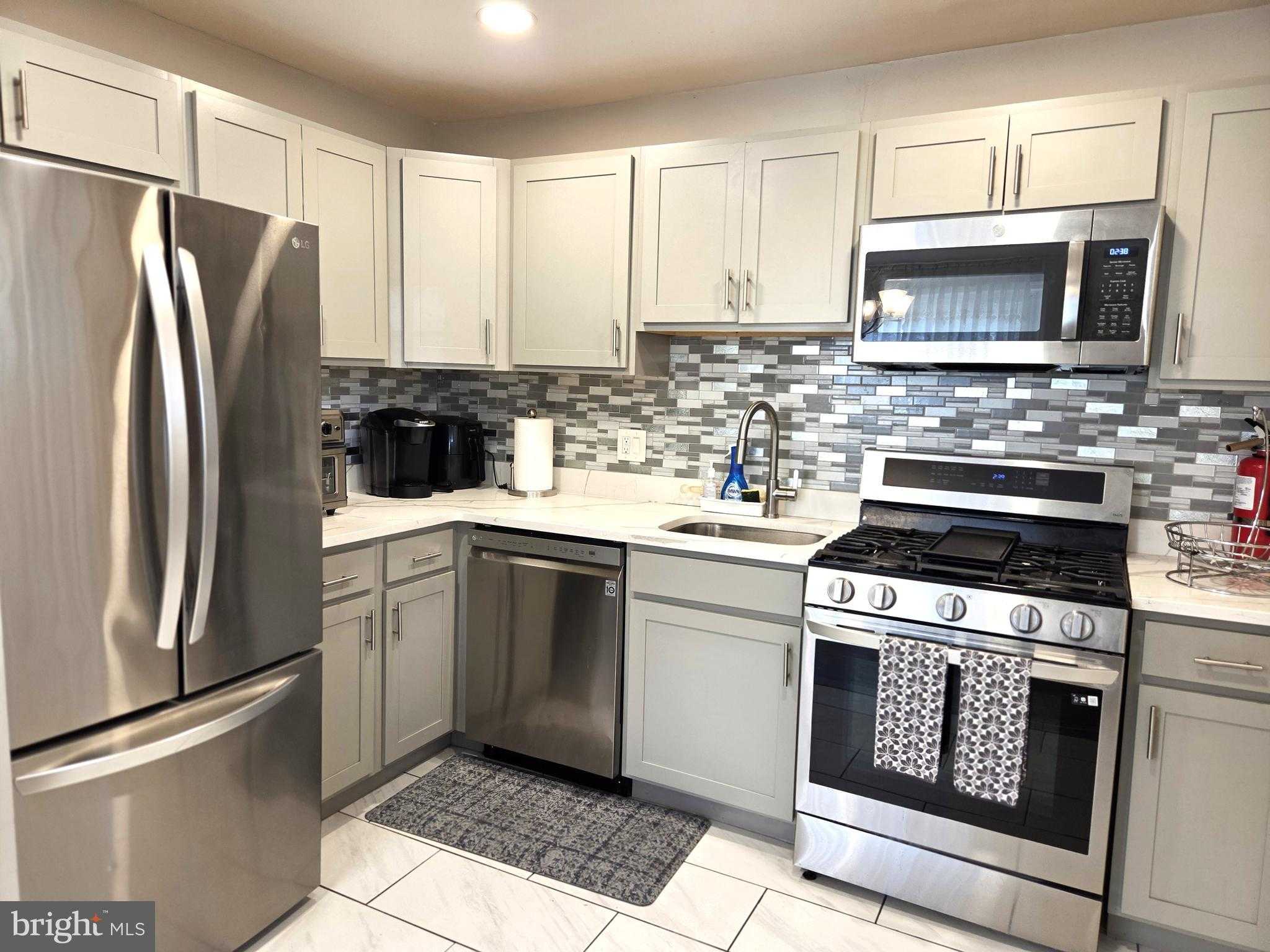 7613 Wilhelm Ave photo 50