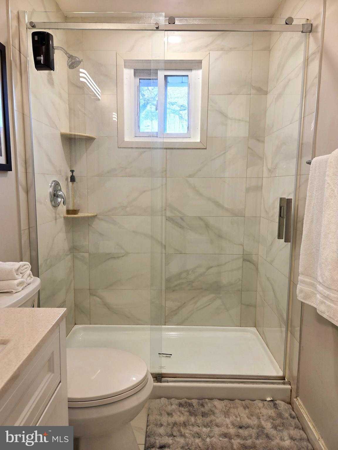 7613 Wilhelm Ave photo 8