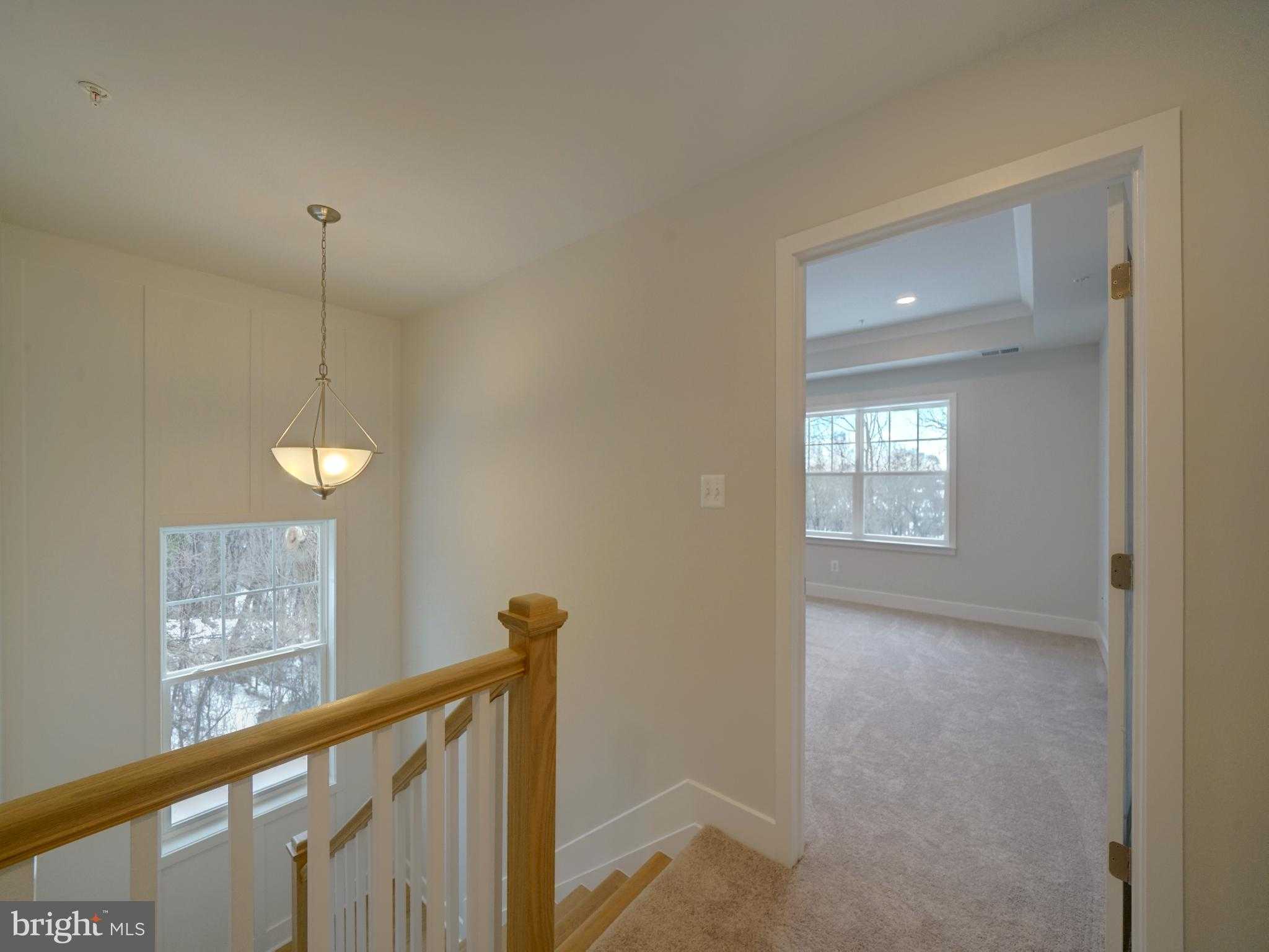 9429 Fairview Ave photo 64