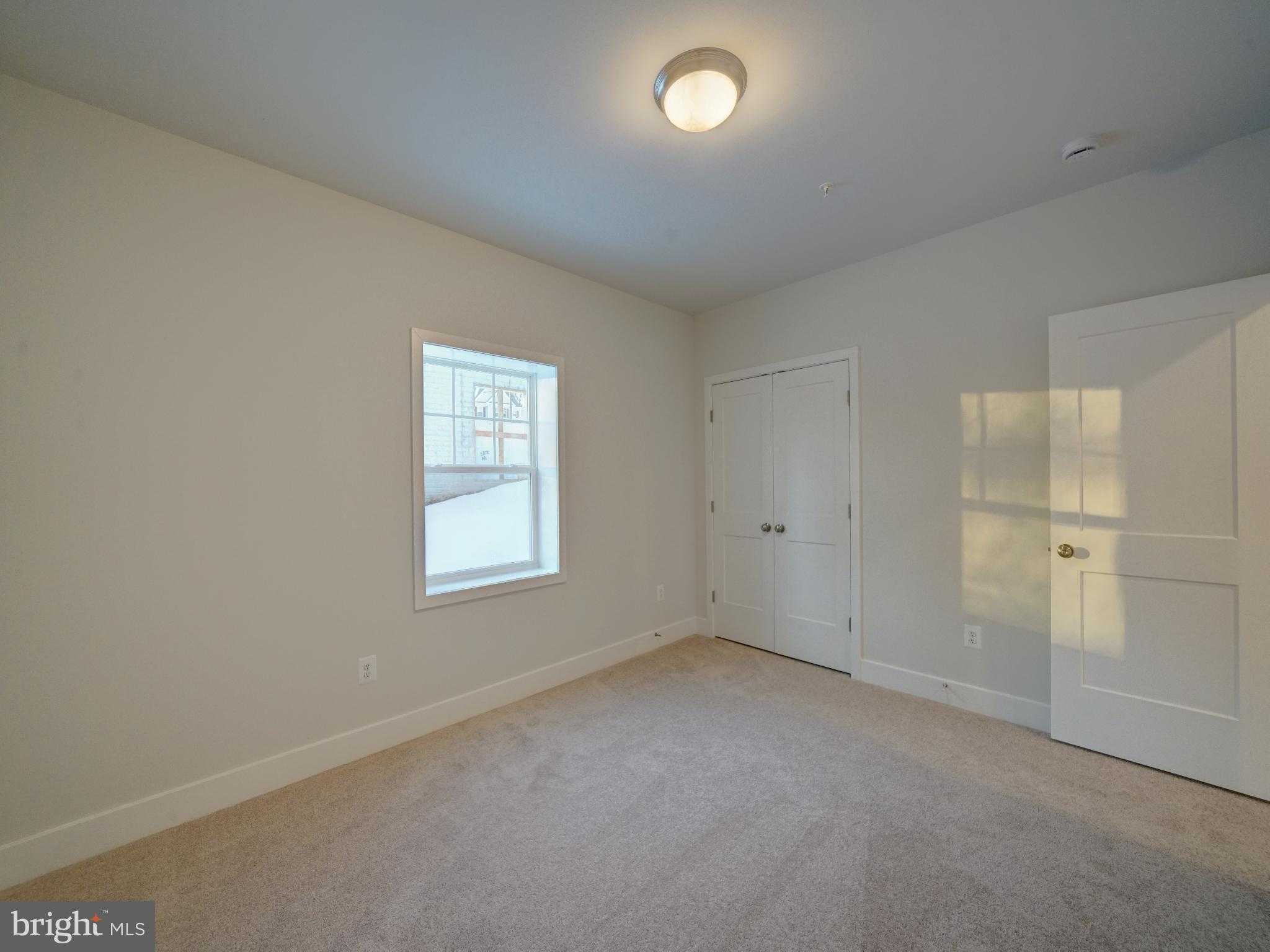 9429 Fairview Ave photo 75