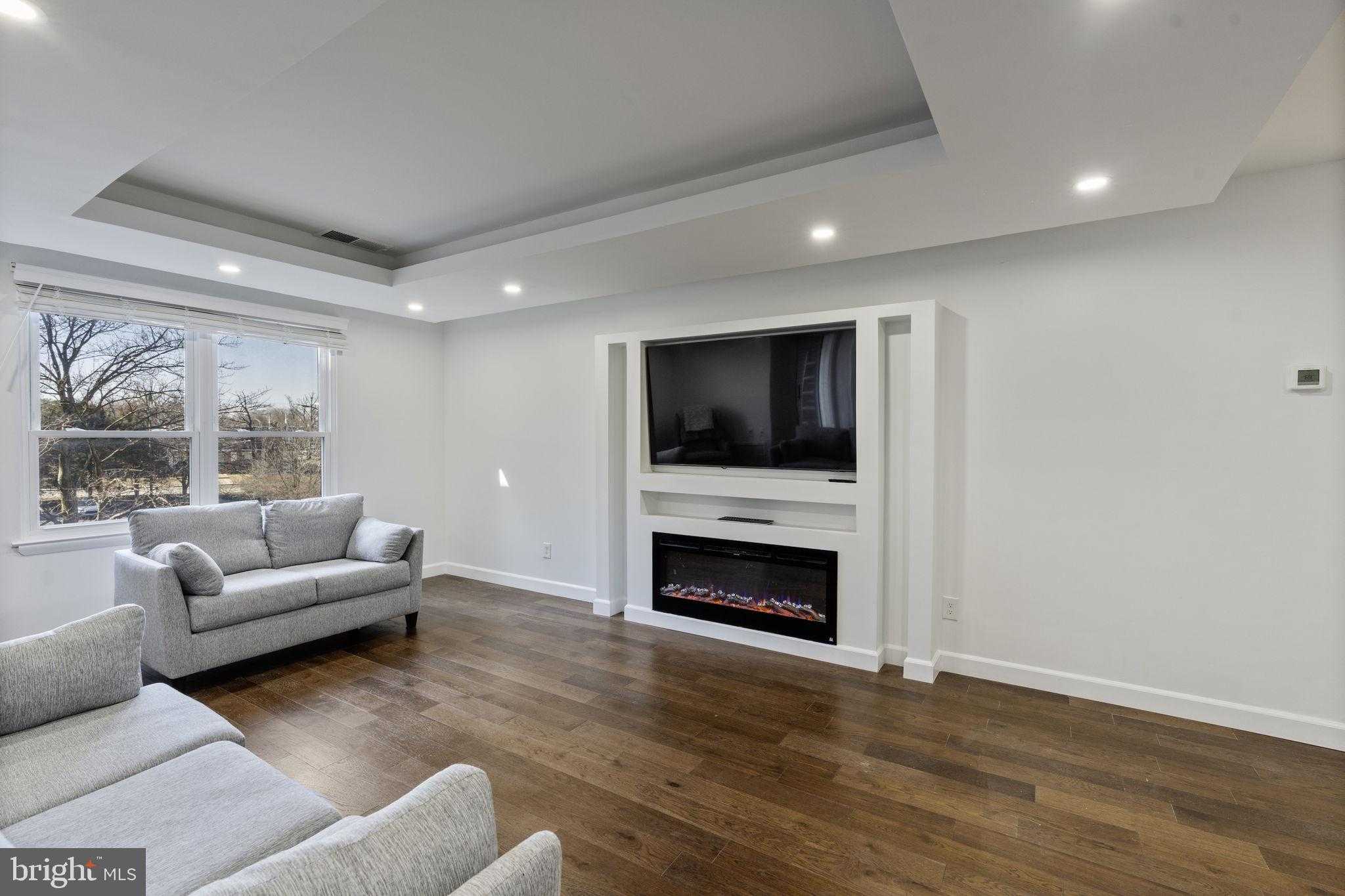 6317 Park Heights Ave Apt 301 photo 9