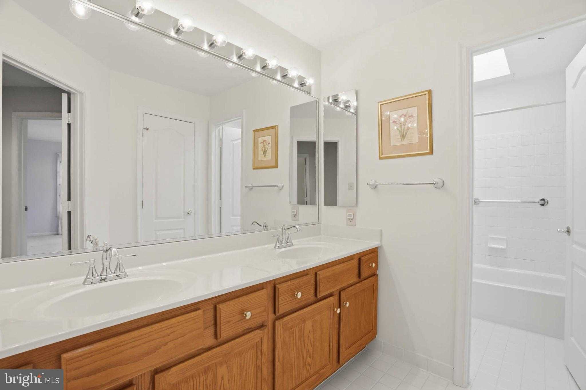 12 Jaystone CT photo 36