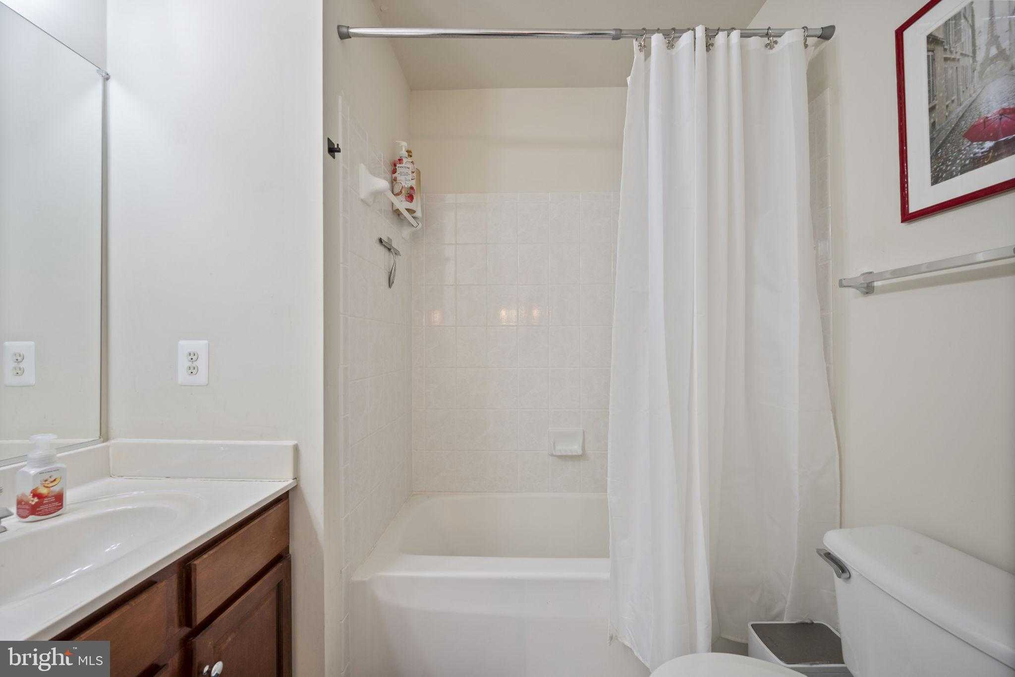 3 Blue Violet CT photo 63