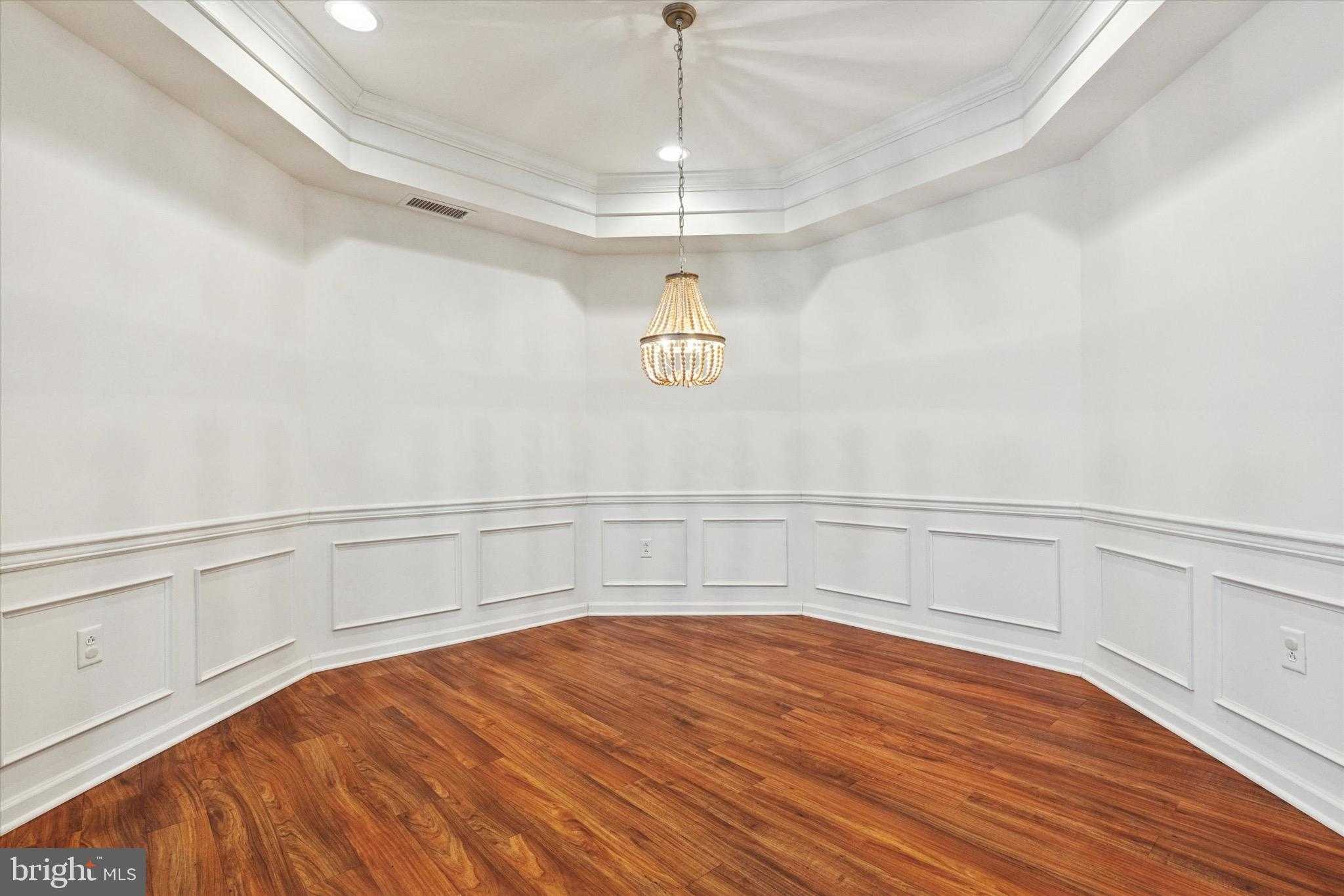 3106 Lilac CT photo 7