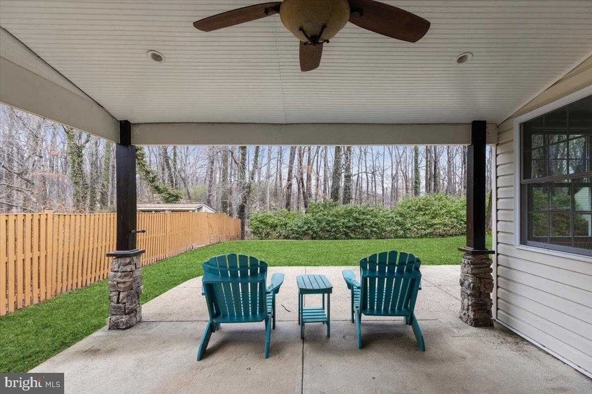 13113 Madonna Ln photo 8