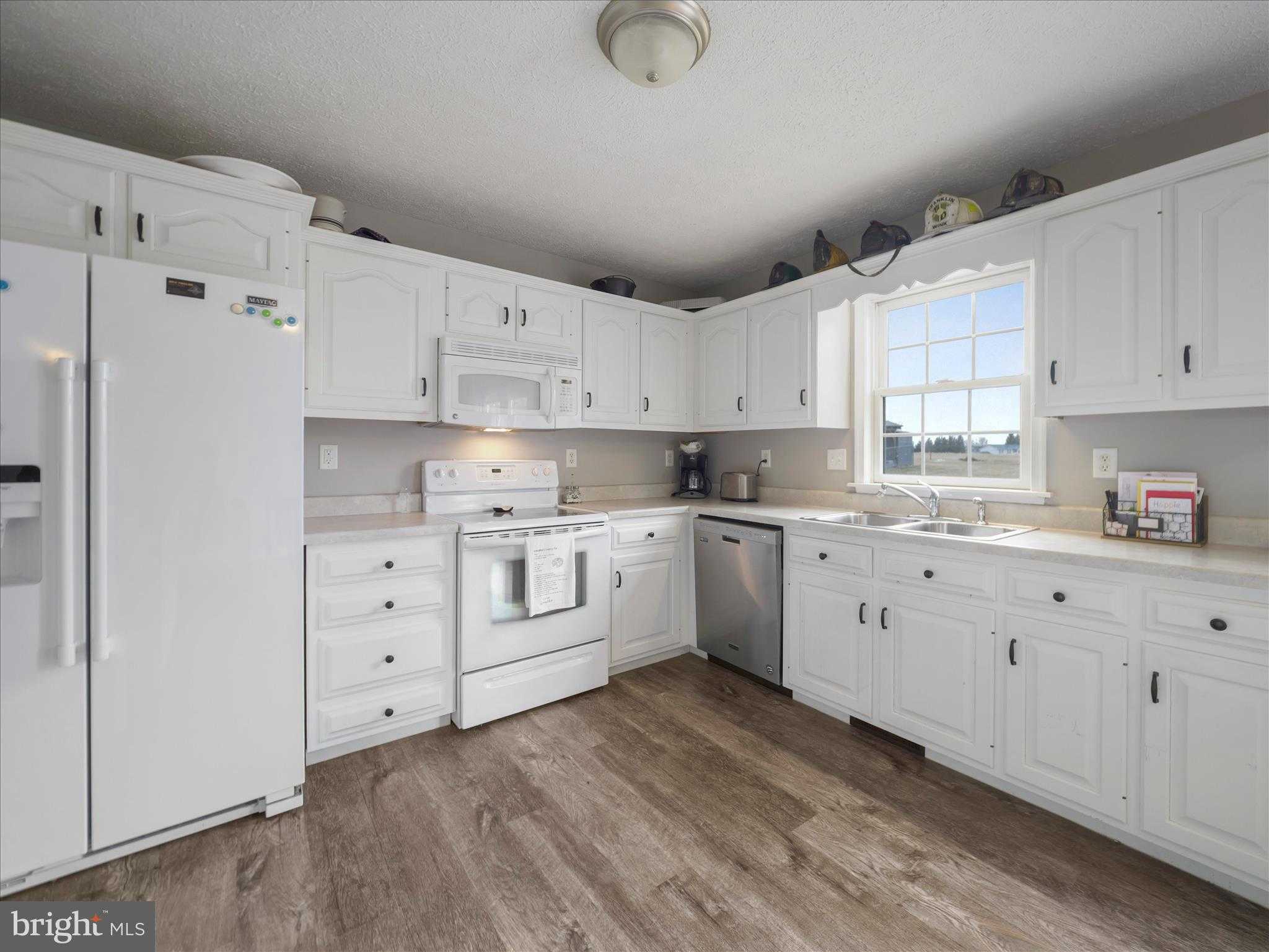 1674 Hammond Dr photo 10