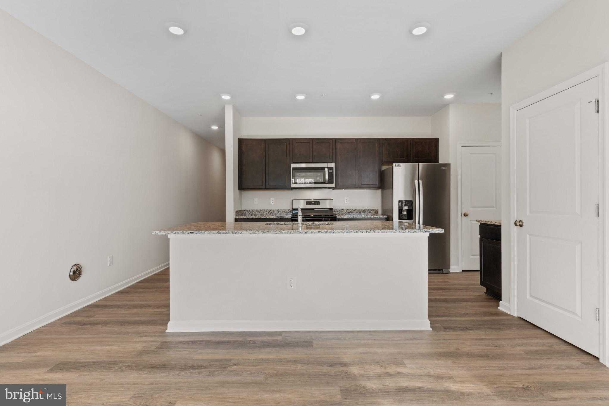 703 Pickerel Pl photo 11