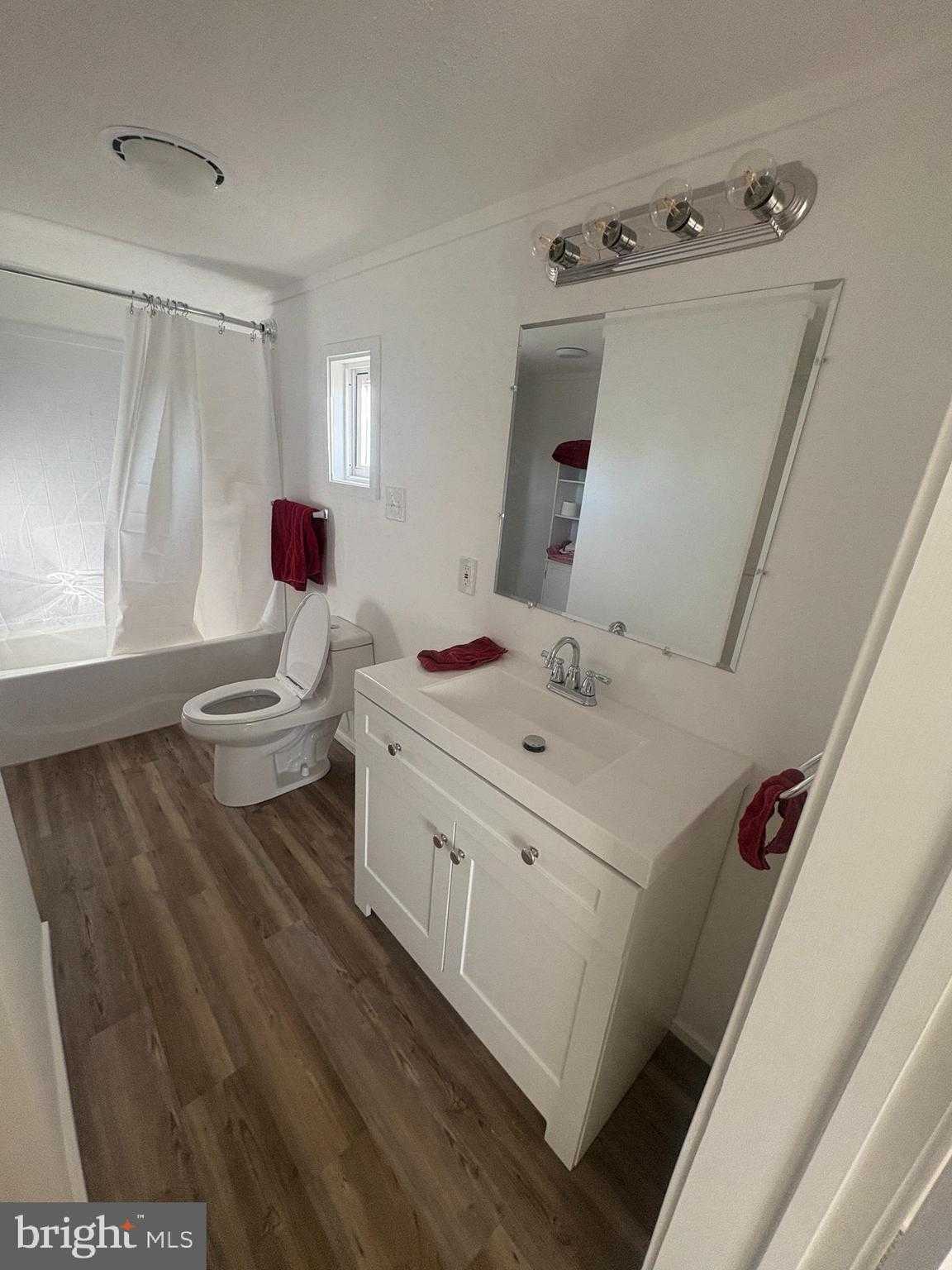 110 Greenbriar Dr N photo 23