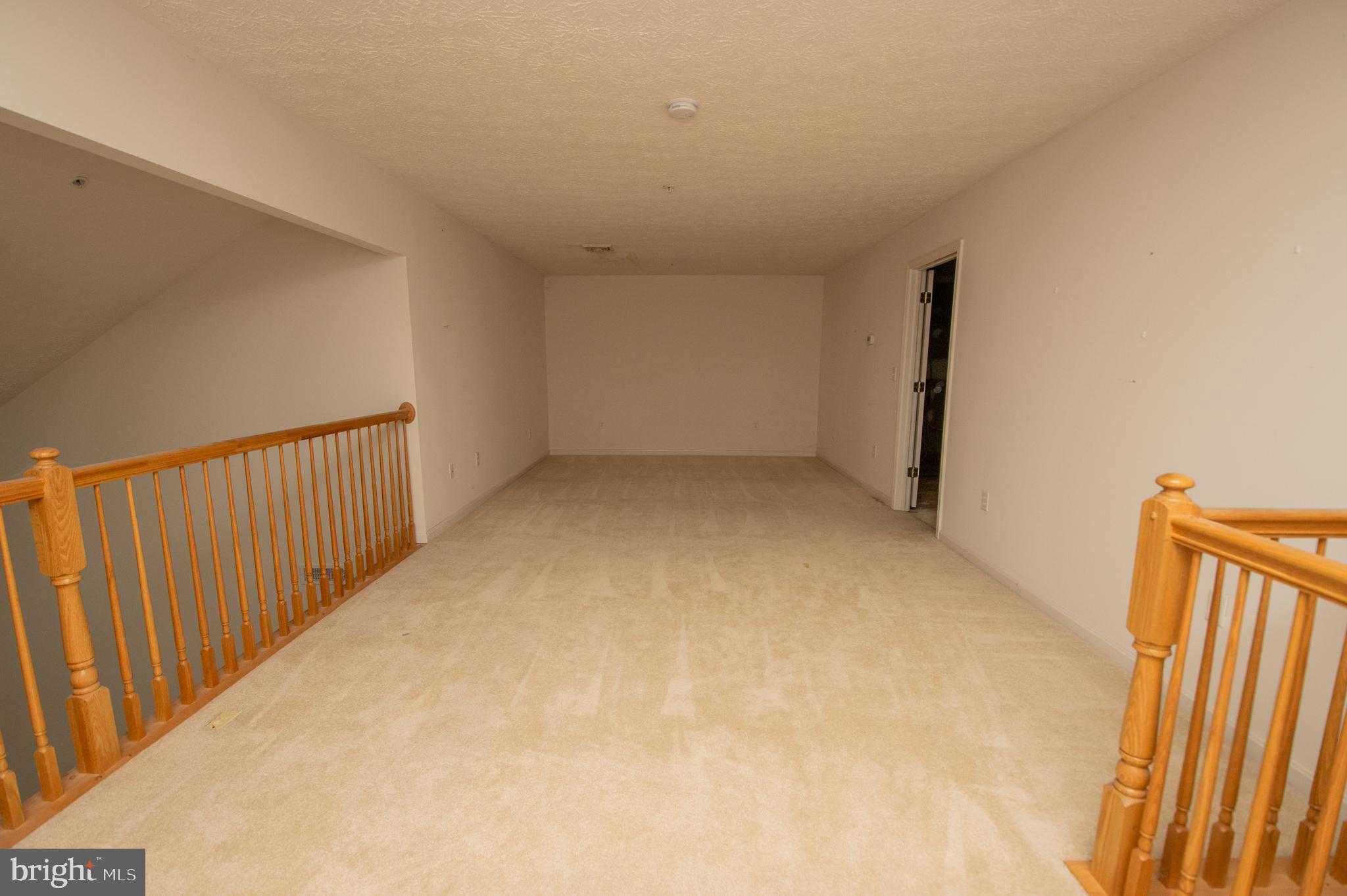 8935 Executive Club Dr photo 15