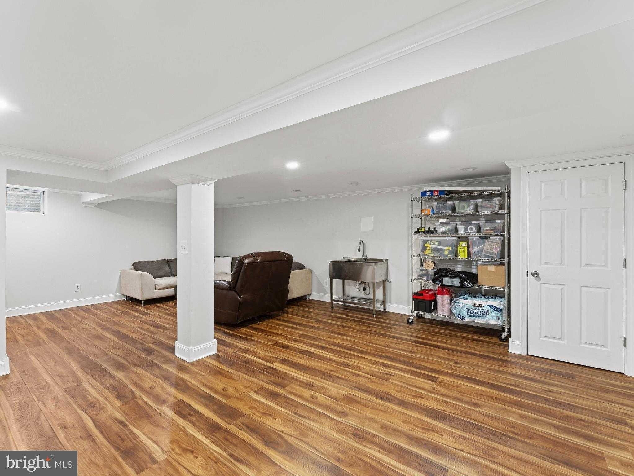 13744 Lockdale Rd photo 29