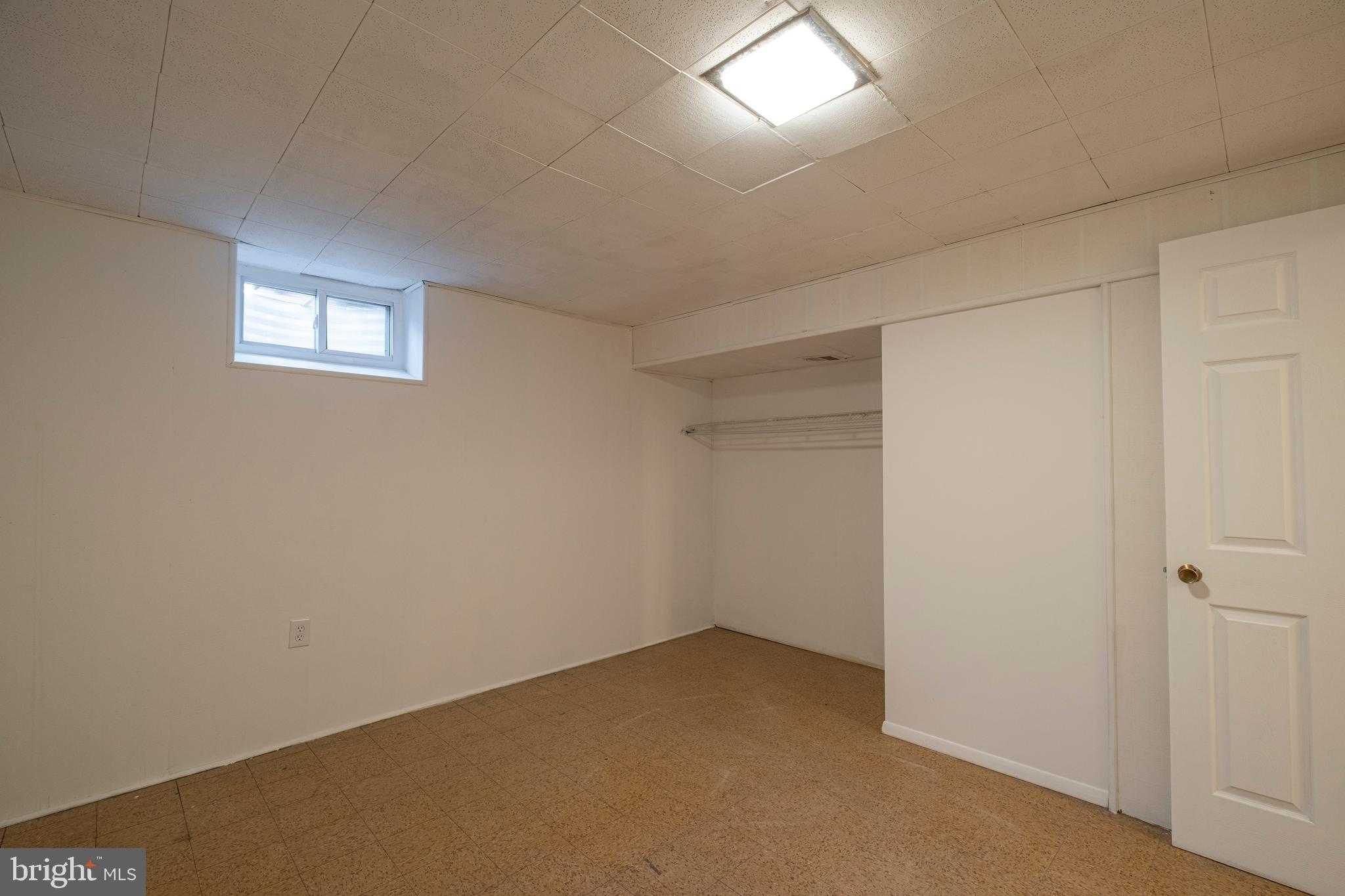 4718 Mercury Dr photo 25