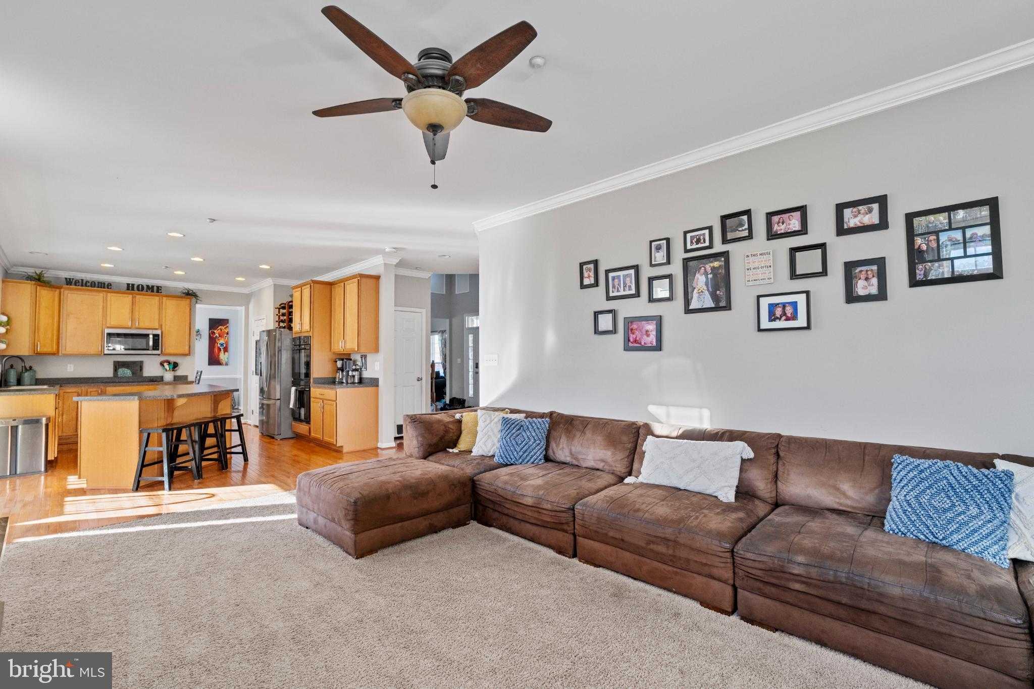 743 Monarchos Dr photo 11