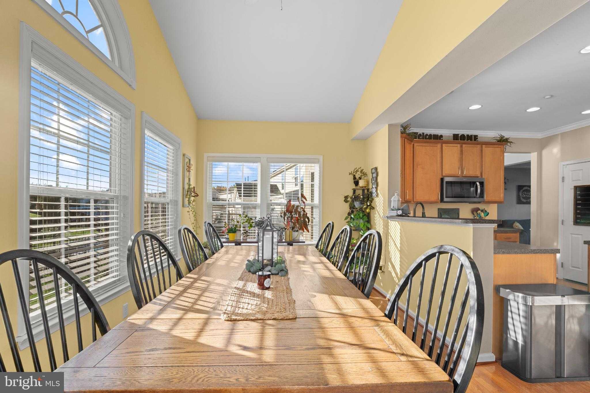 743 Monarchos Dr photo 15