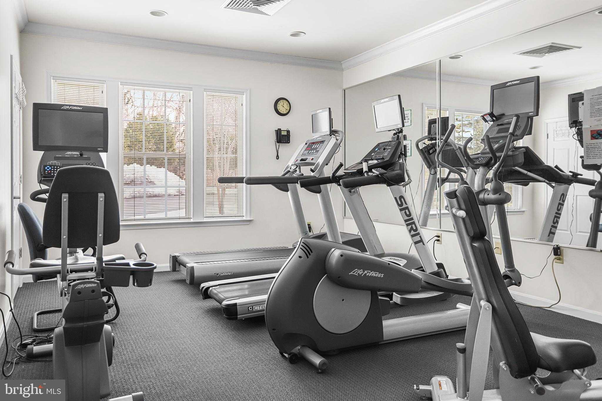 1022 Creekside Dr photo 26