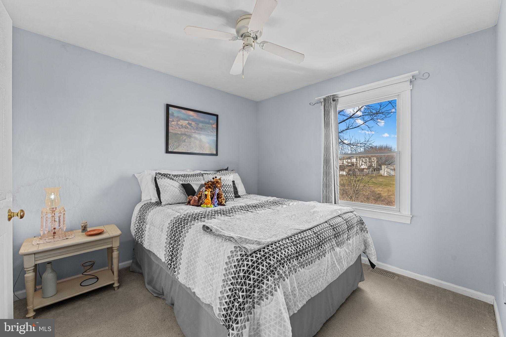 306 Sherwood CT N photo 29