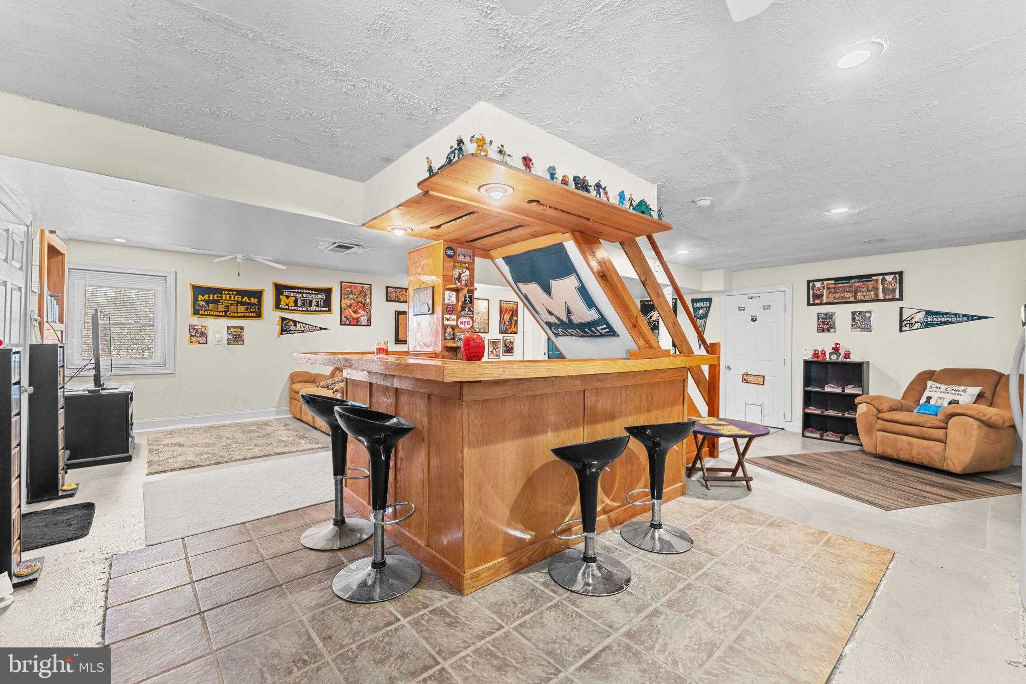 306 Sherwood CT N photo 35