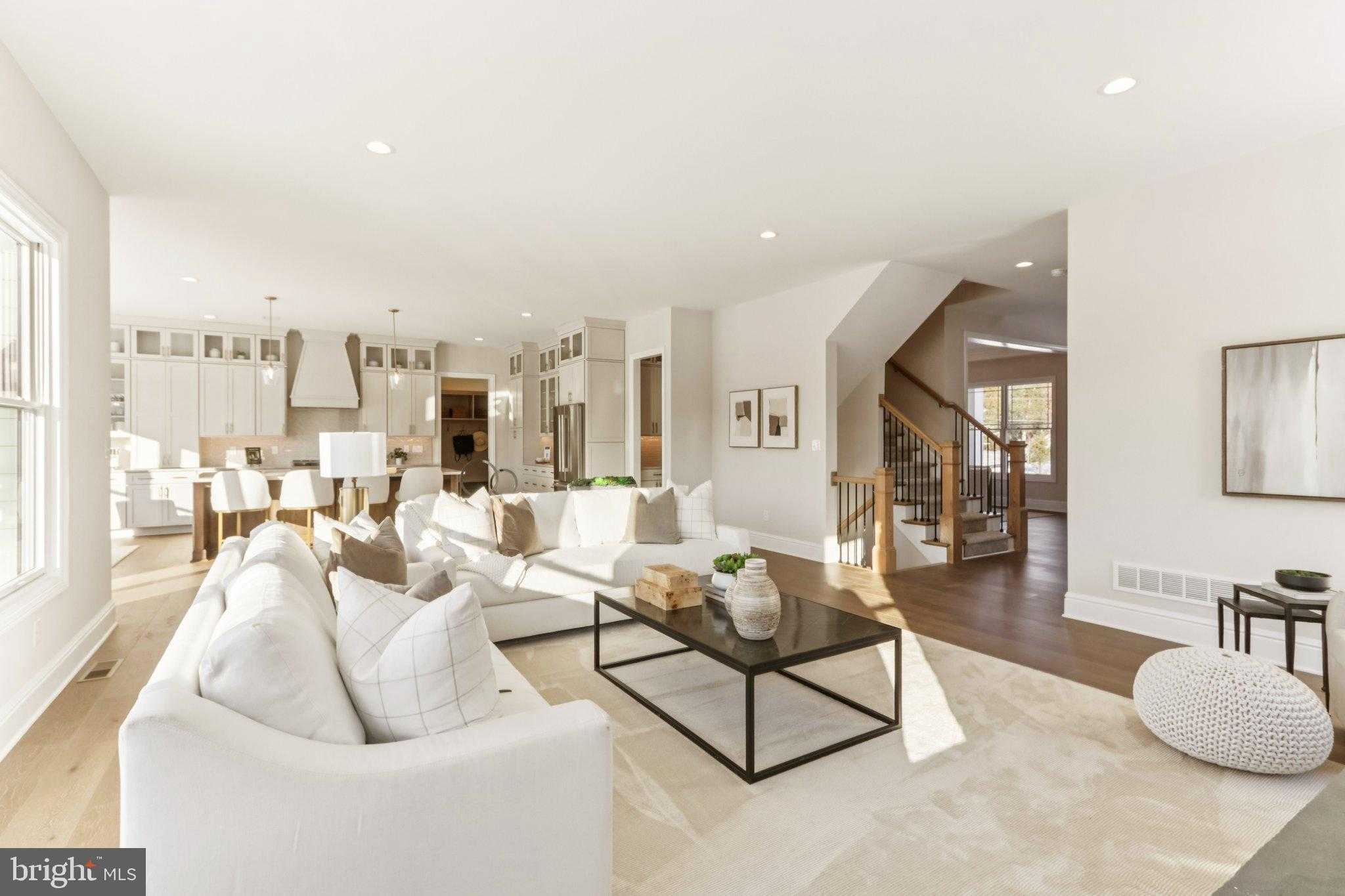 1375 Kirkland Ave photo 6