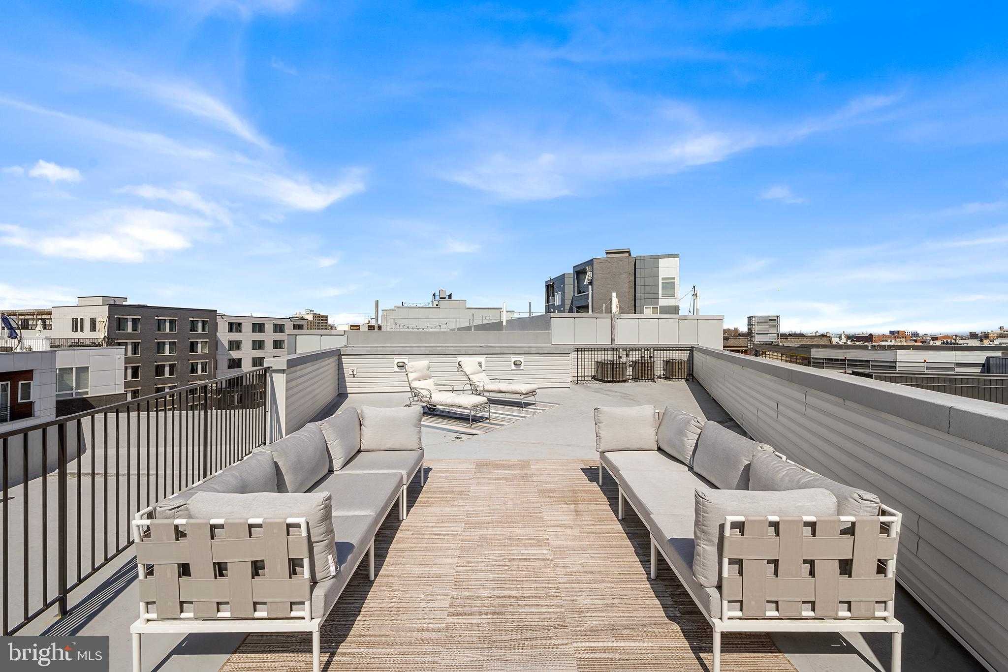 1102 N 2nd St Apt C photo 29