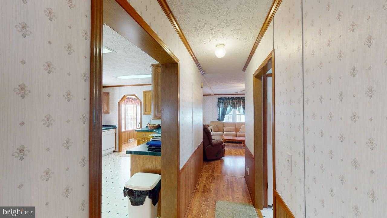 566 Wild Apple Ln photo 33