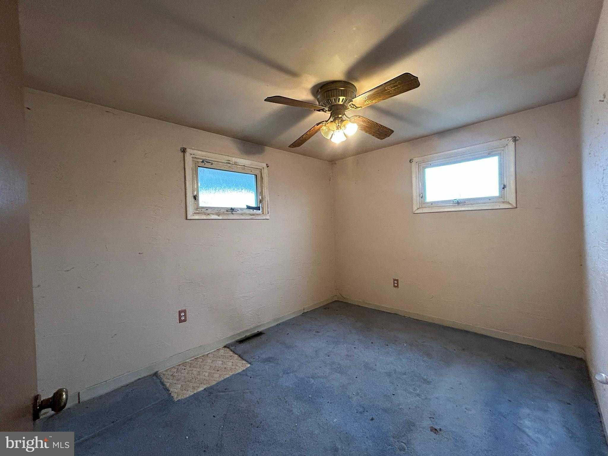 3140 Lark Dr photo 6