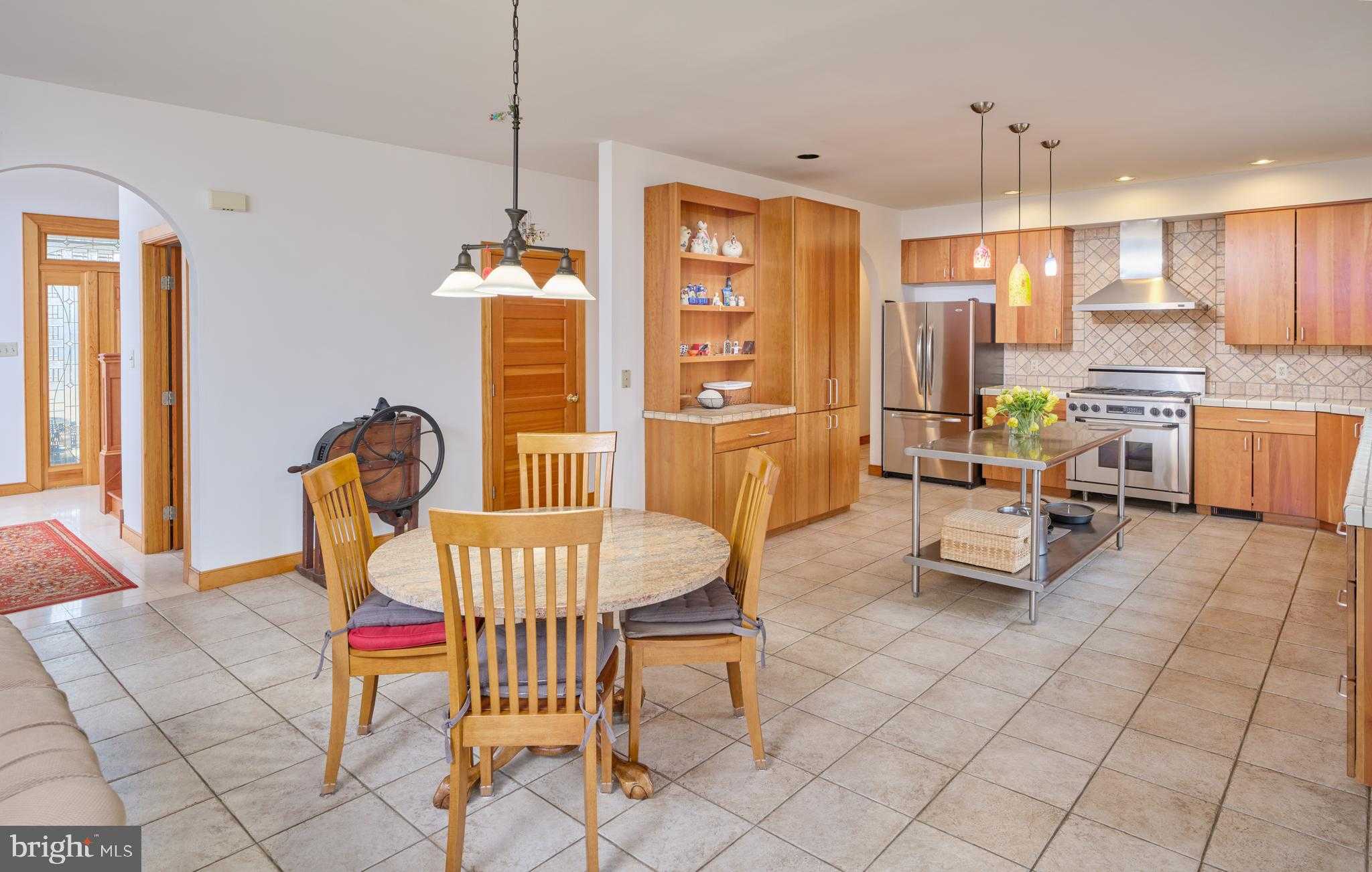 810 Callowhill Rd photo 15