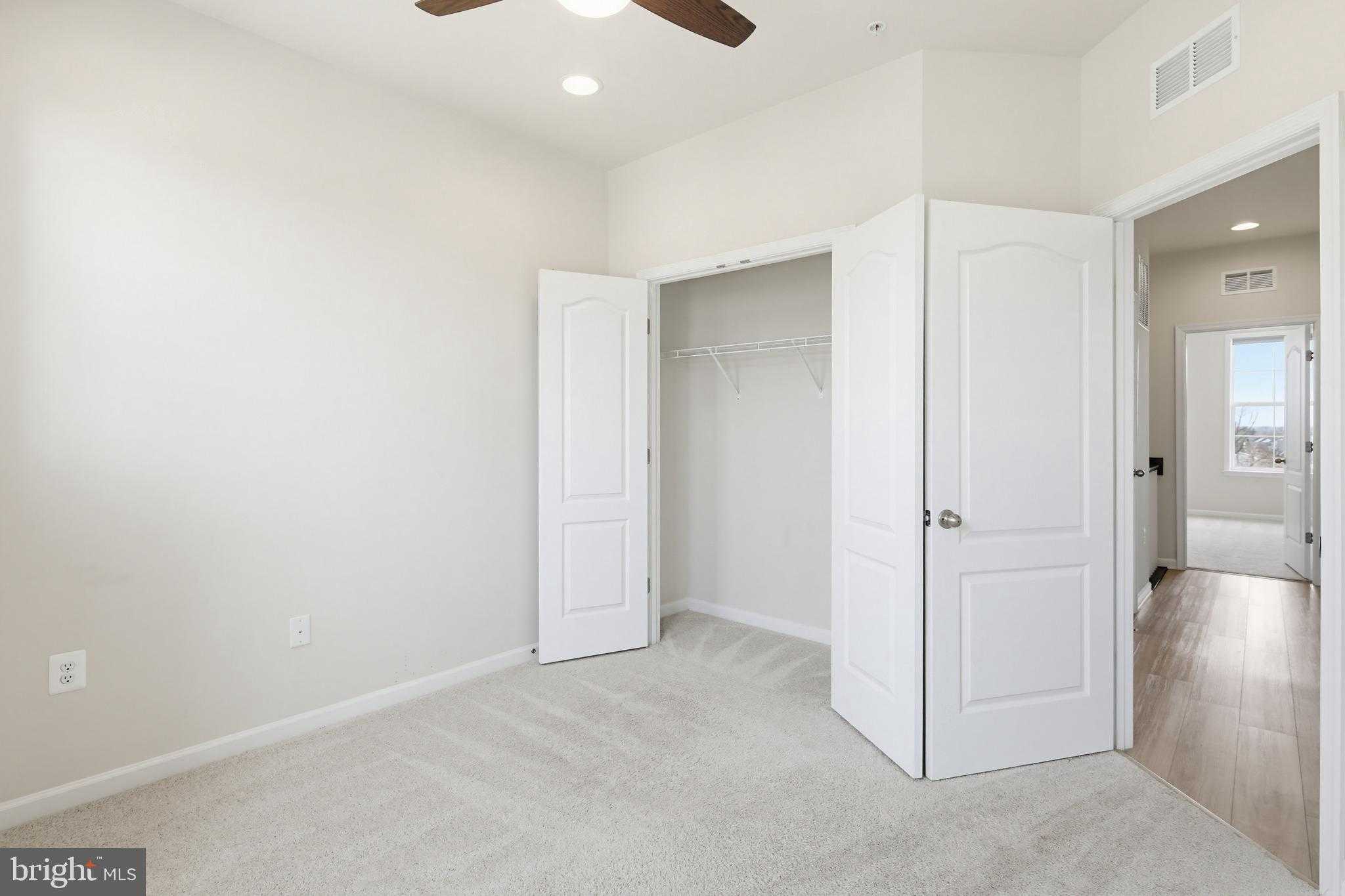 1023 Highpoint Trl photo 36