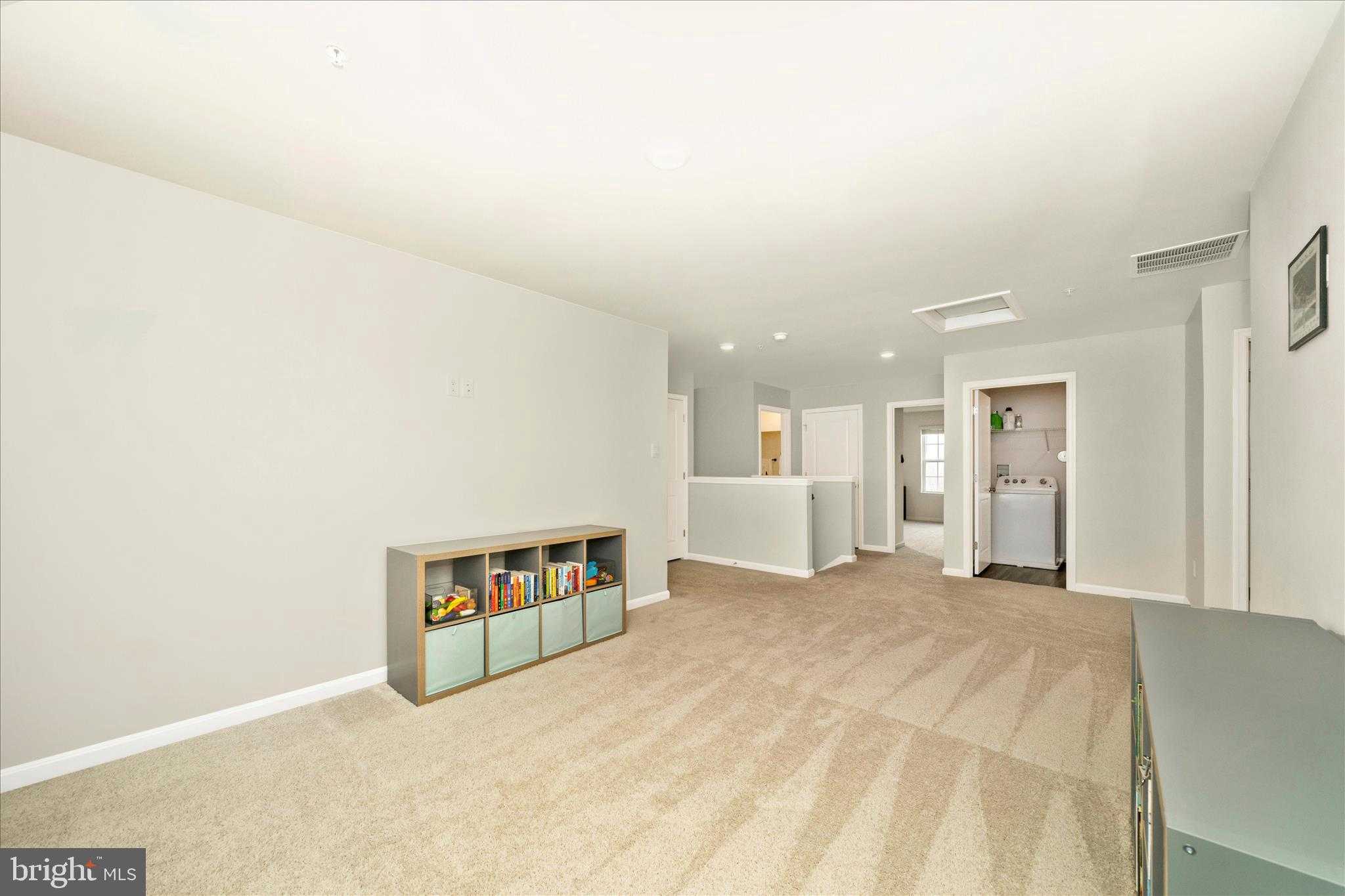 2086 Pomona Way photo 17