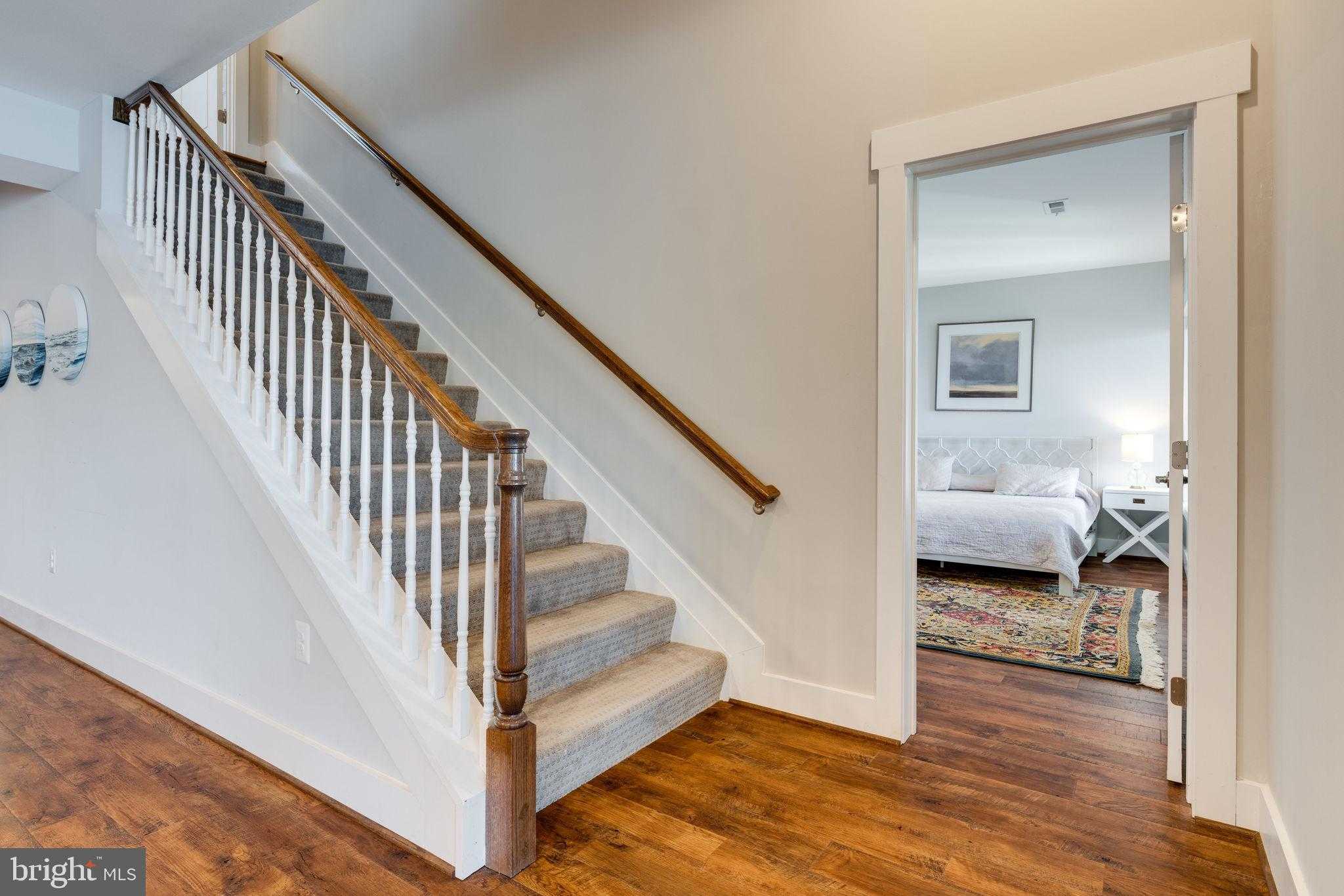 6616 Summerview CT photo 39