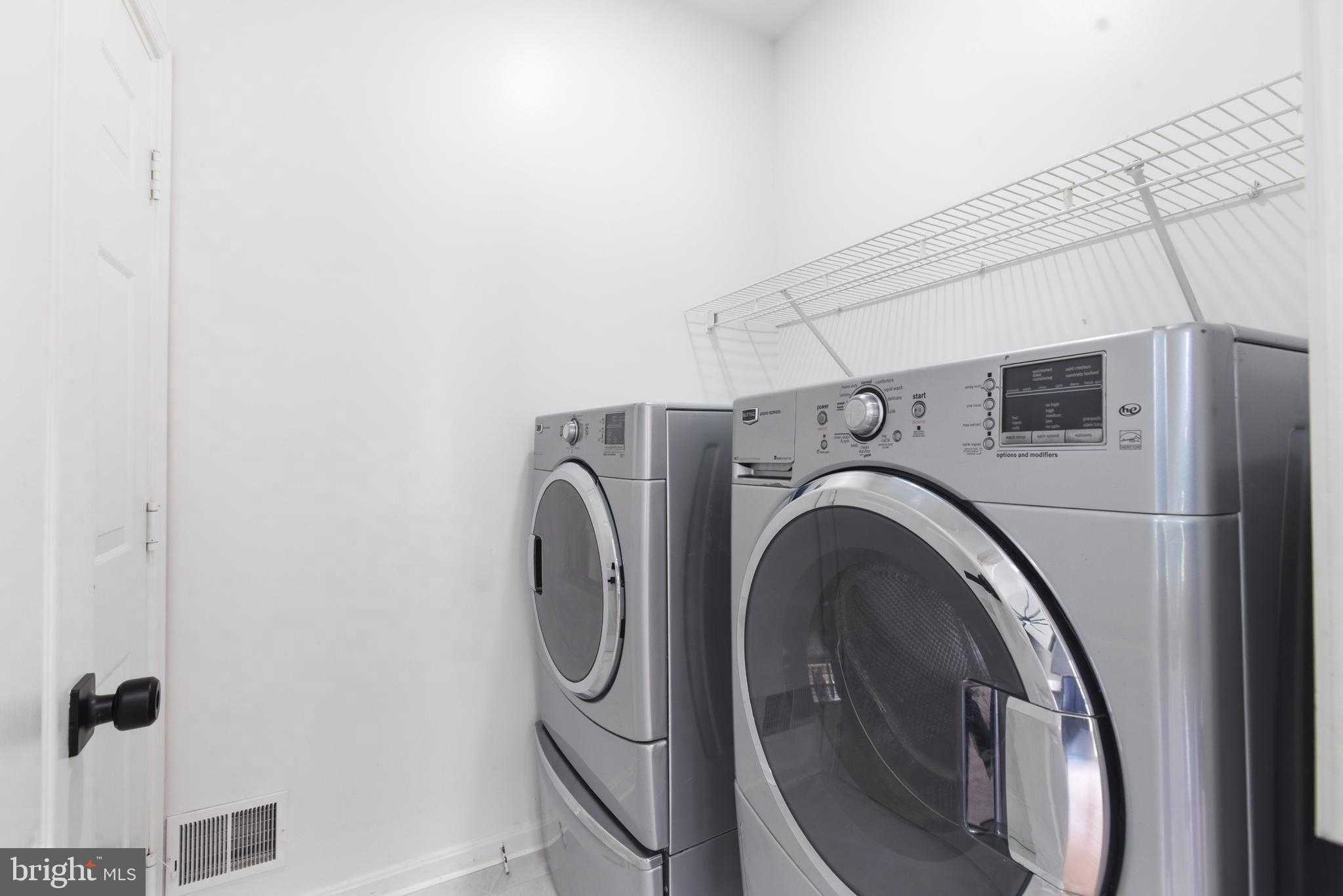 2002 Thistlewood Dr photo 19