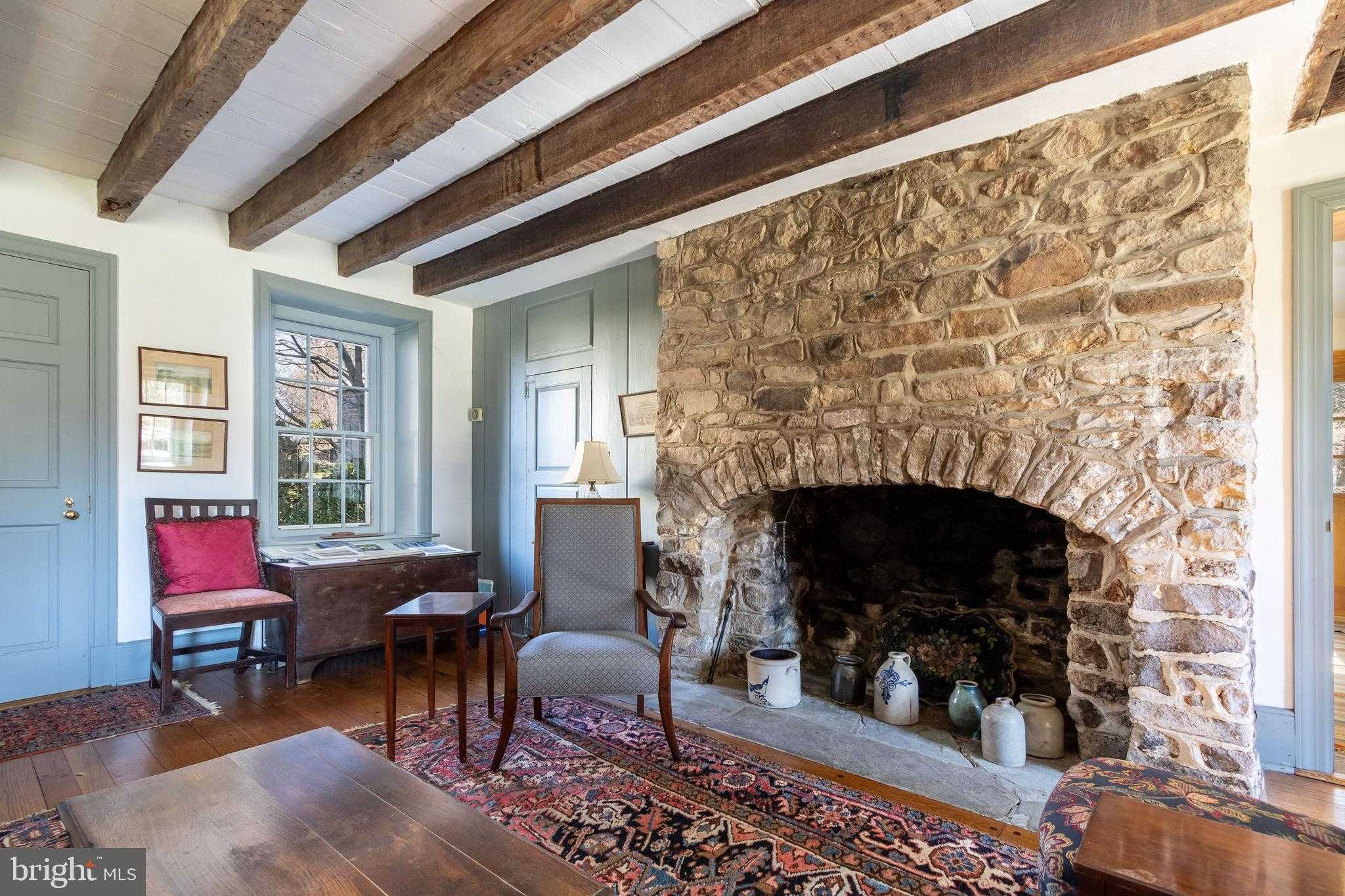 6766 Laurel Rd photo 12