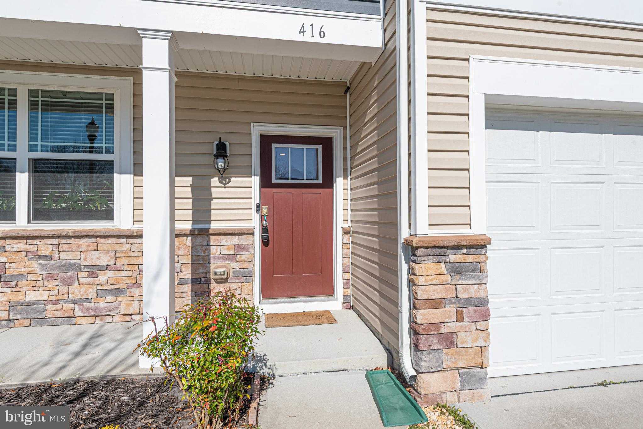 416 Birchwood Dr photo 2