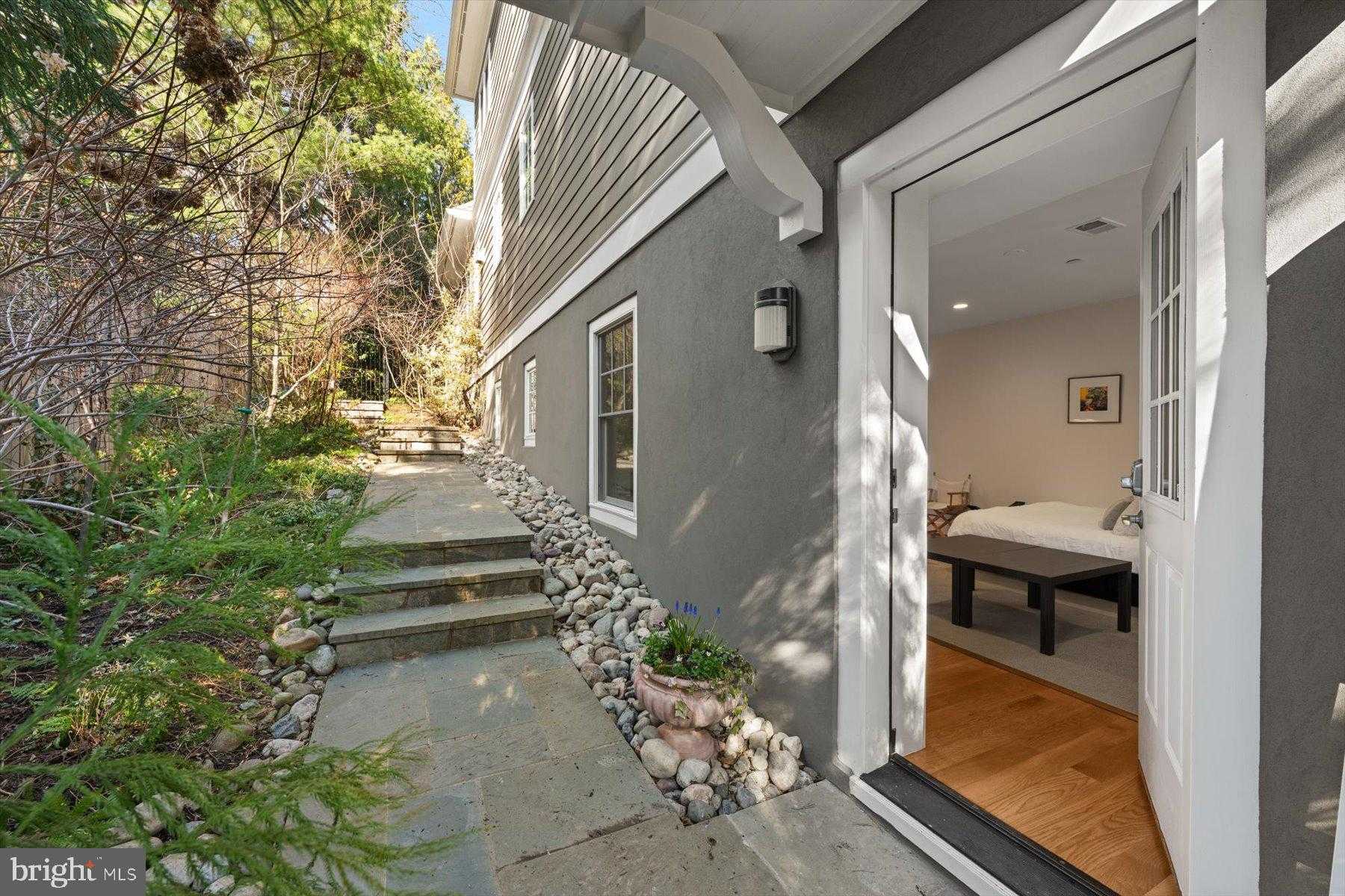 7318 Burdette CT photo 53