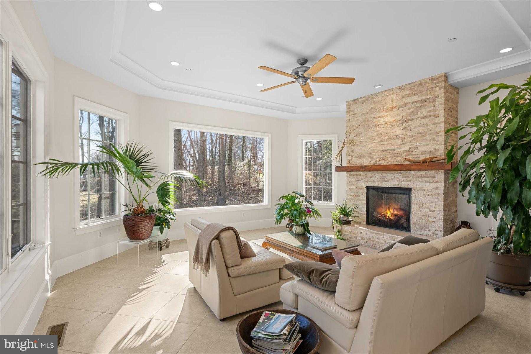 7318 Burdette CT photo 6