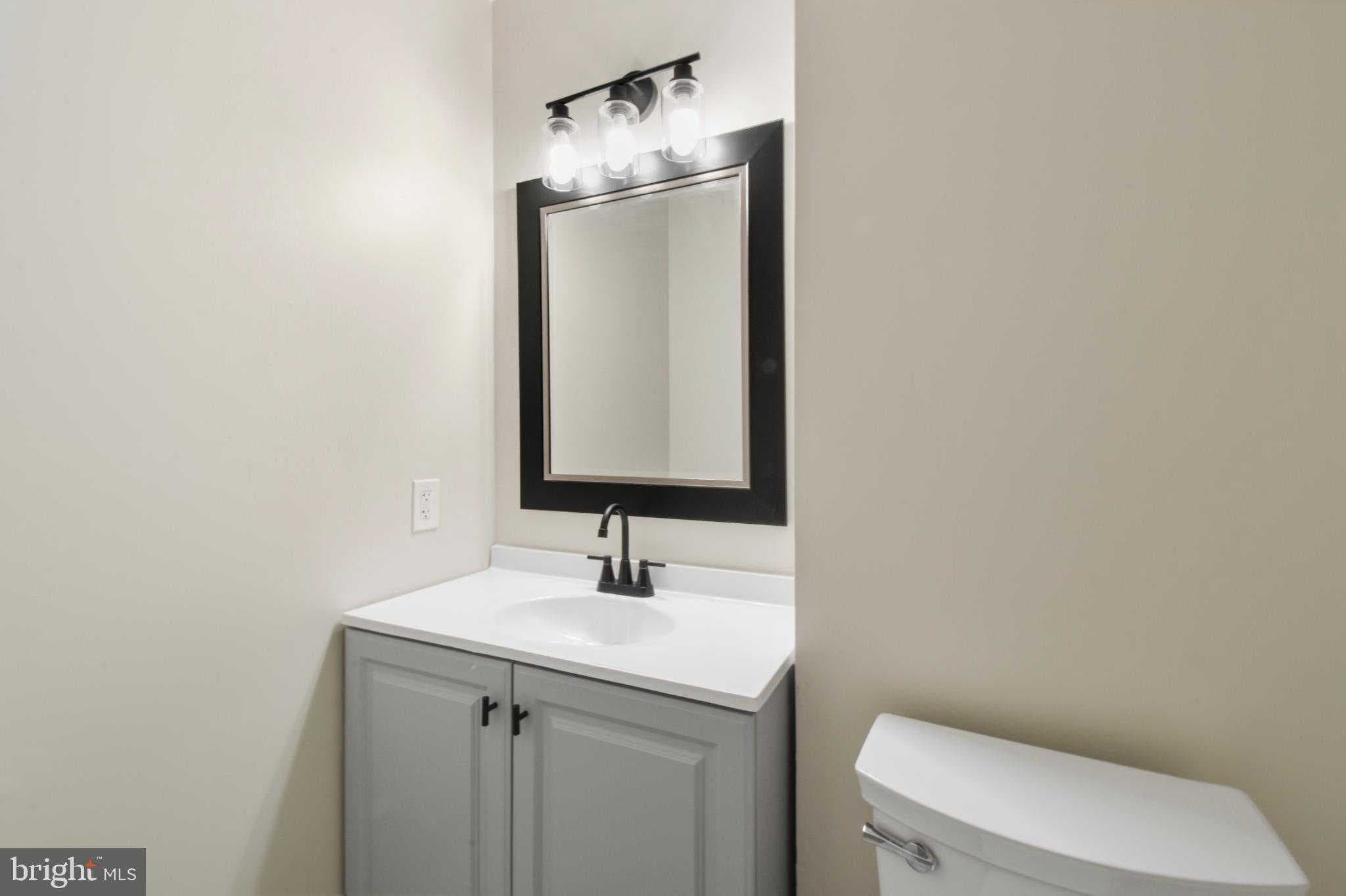 247 Hickory Rd photo 28