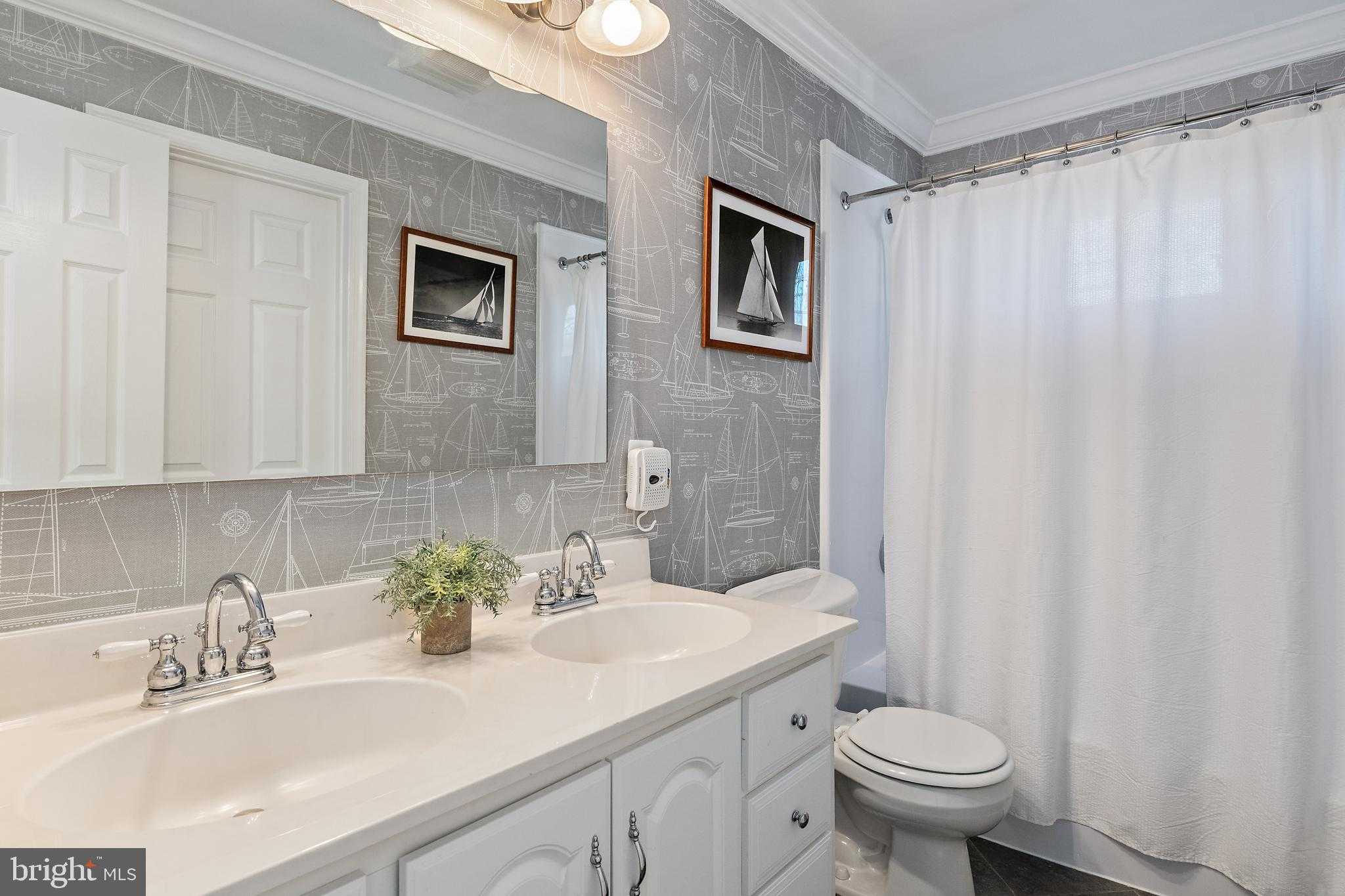 1812 Shore Dr photo 29