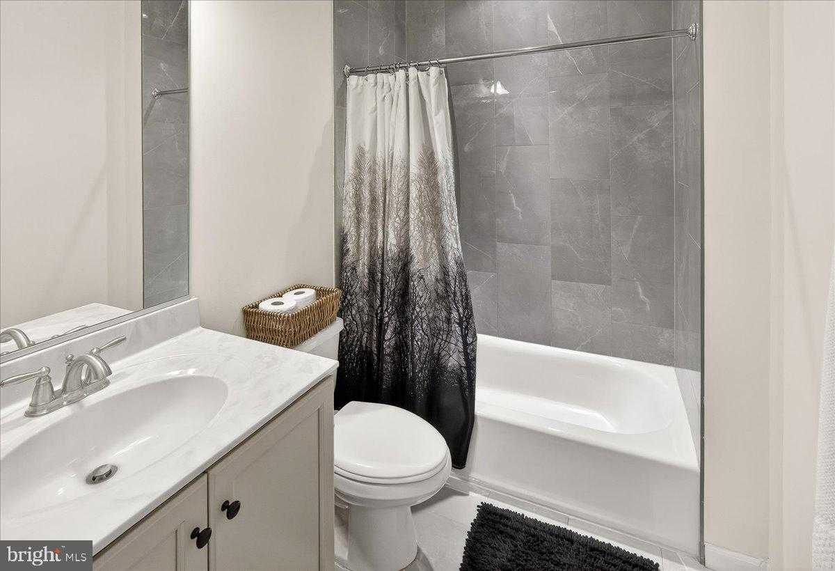 7792 Old Receiver Rd photo 43