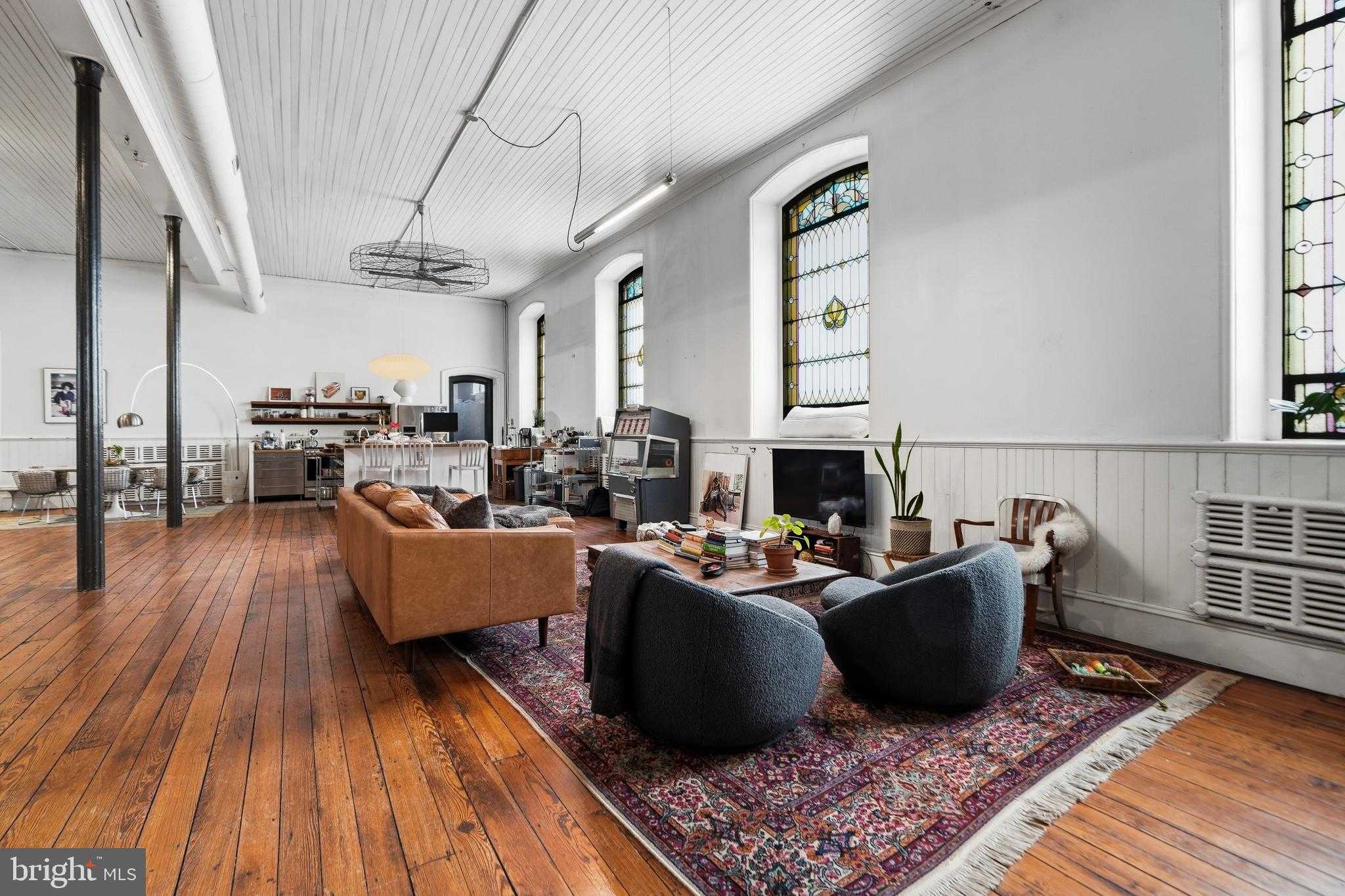 1345 E Susquehanna Ave photo 6