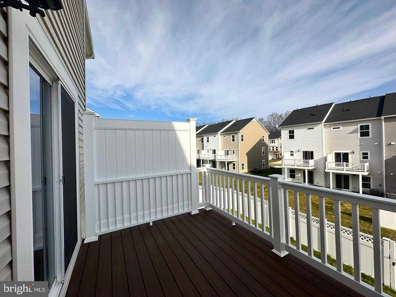 5556 Marksburg Pl photo 11