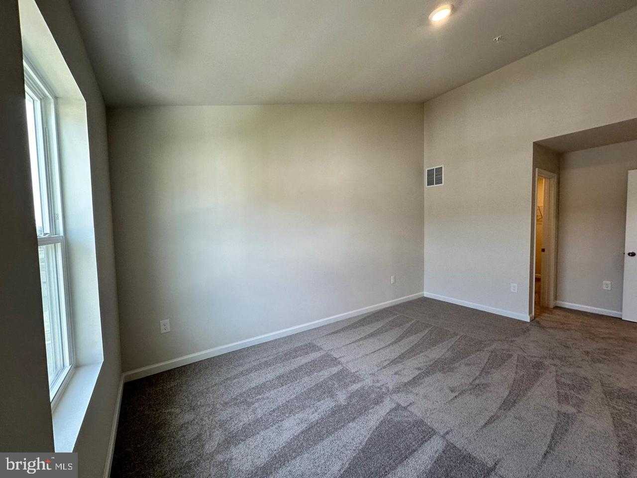 5556 Marksburg Pl photo 21