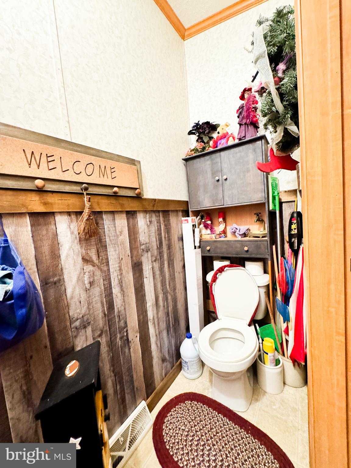 109 Cherokee CT photo 17