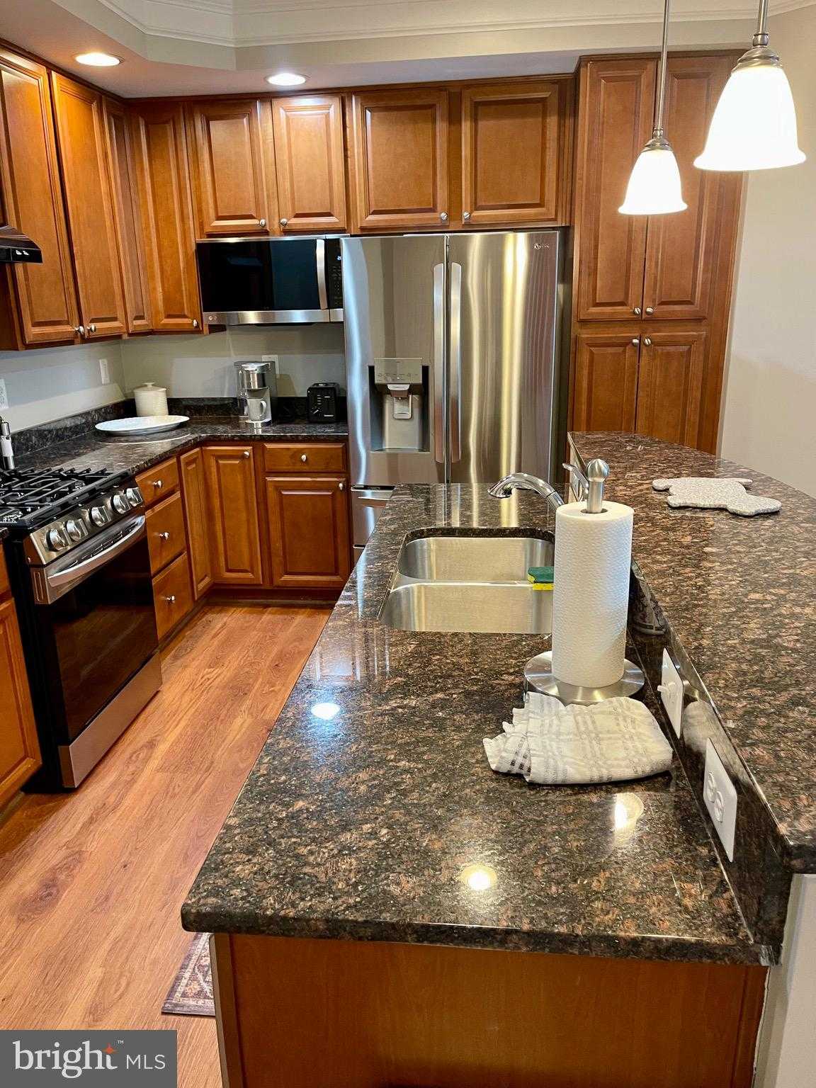 264 Urban Ave photo 7