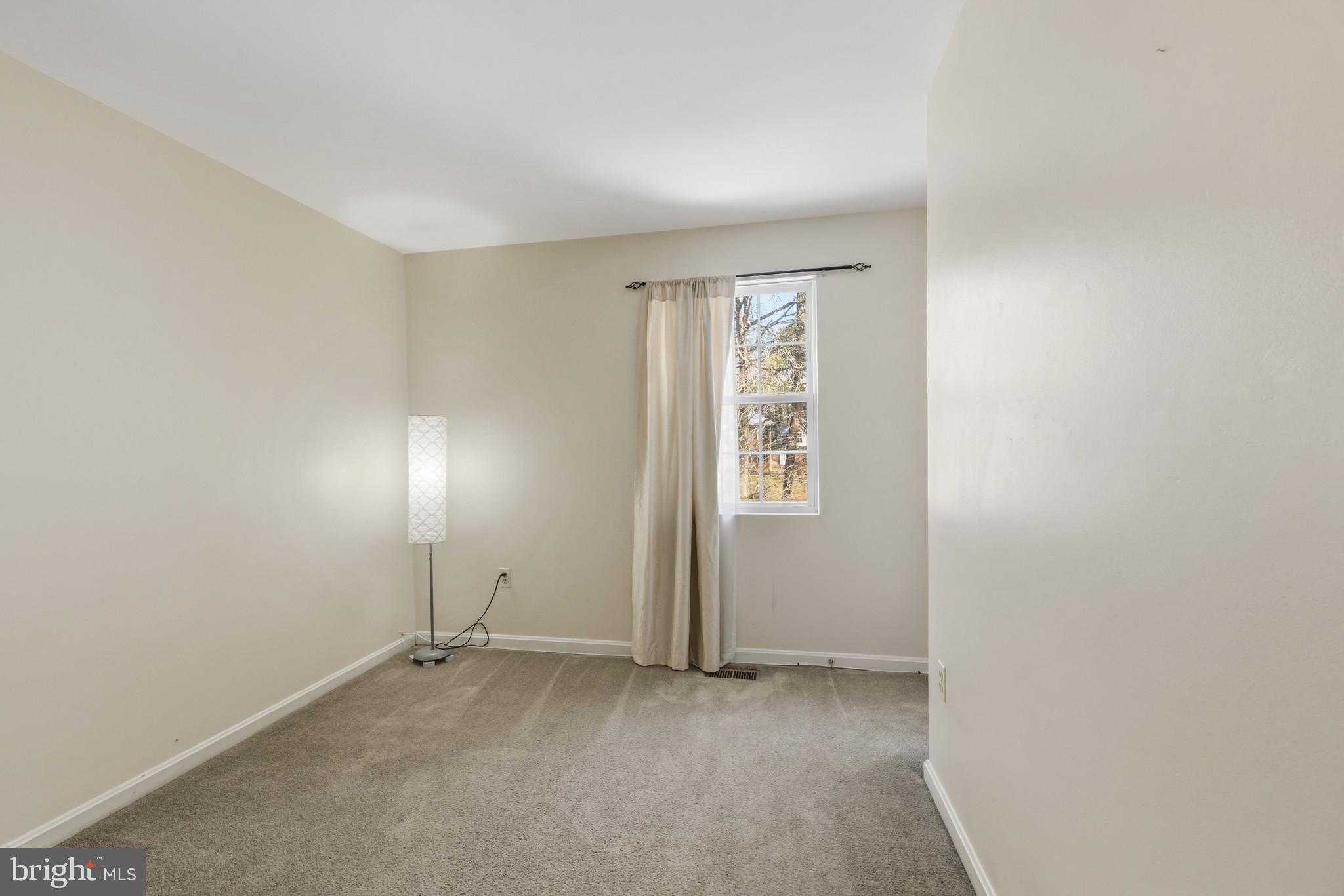 7742 Lake Shore Dr photo 27