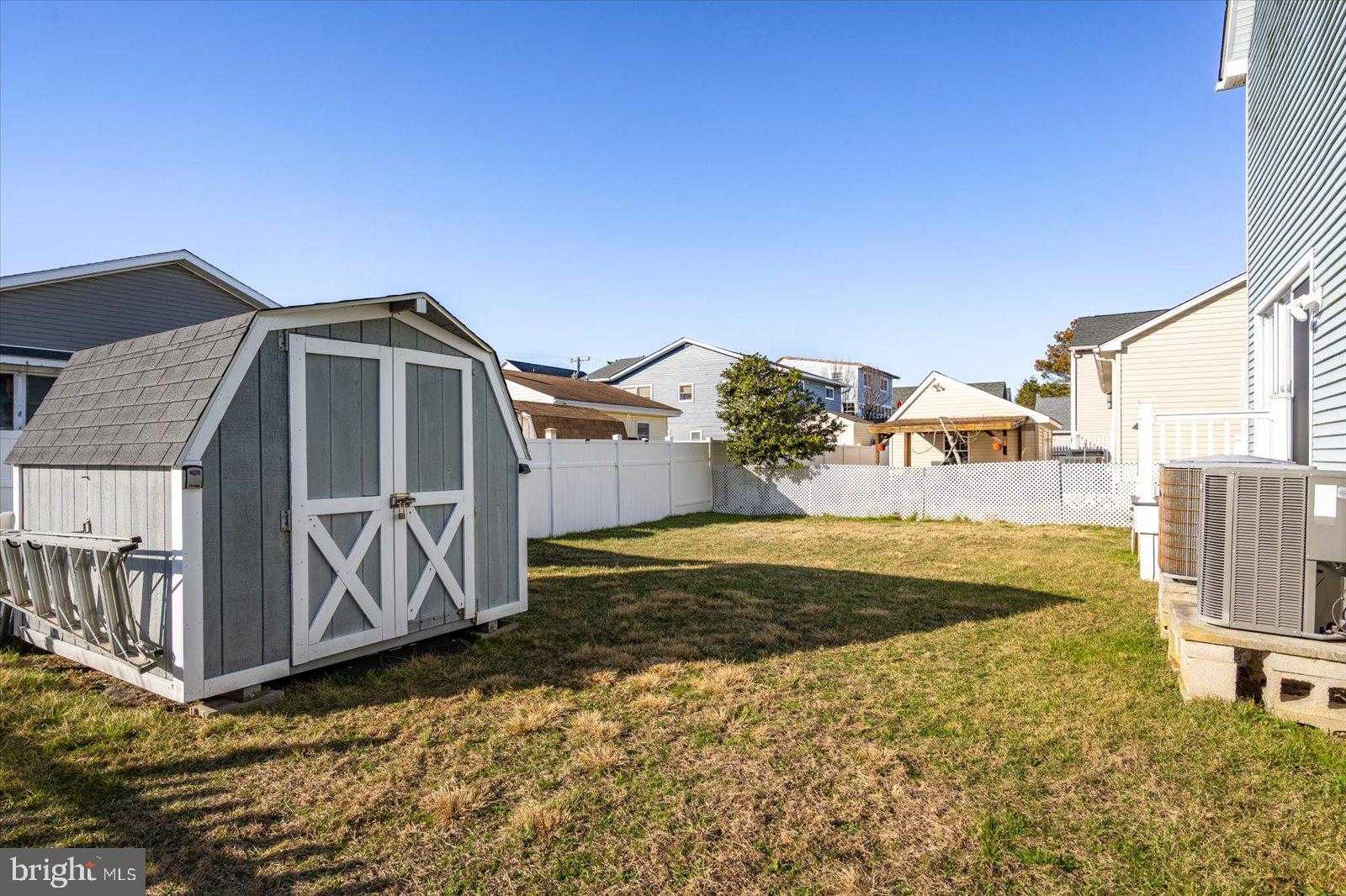 13410 Madison Ave photo 56