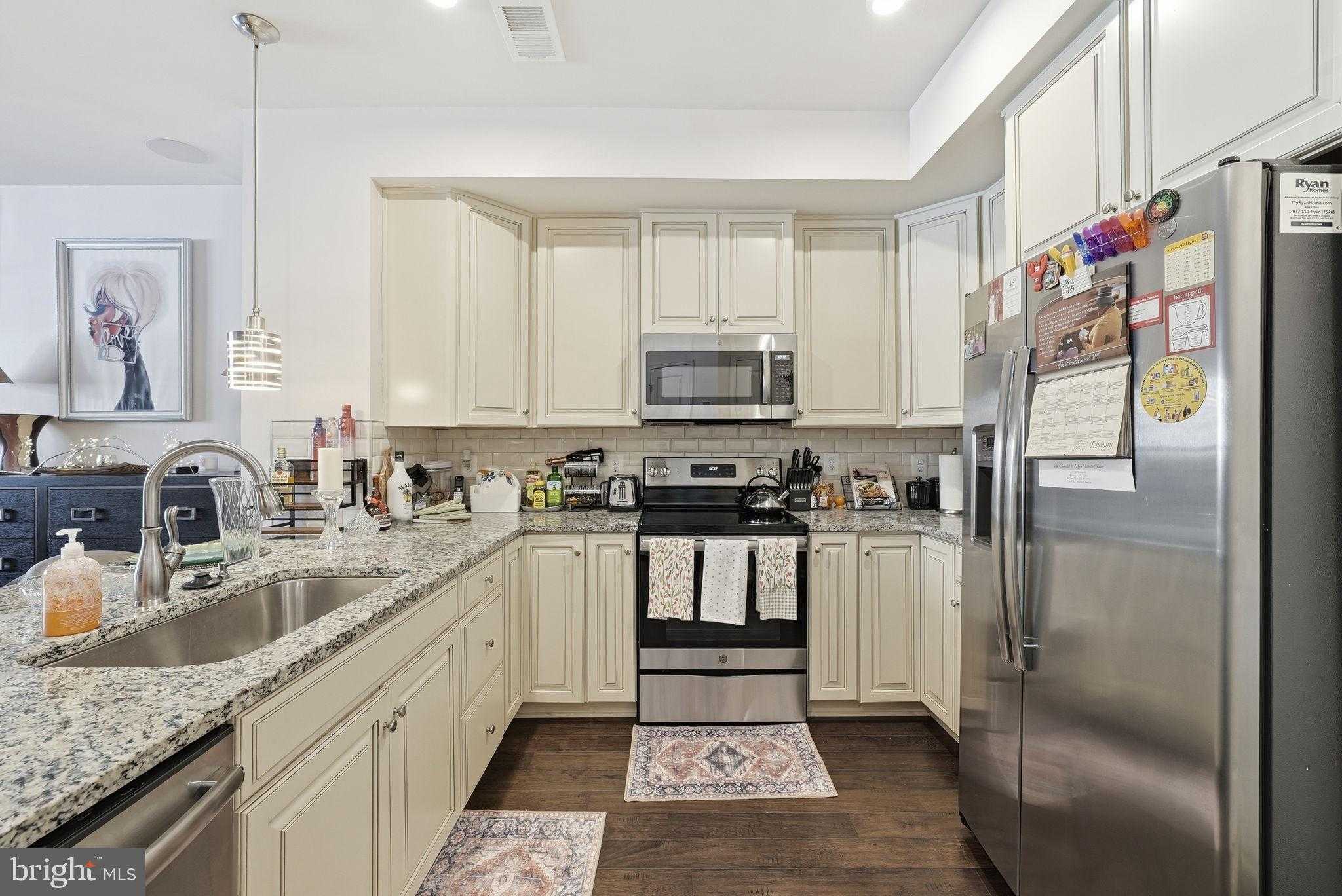 10123 Dorsey Ln # 24 photo 8